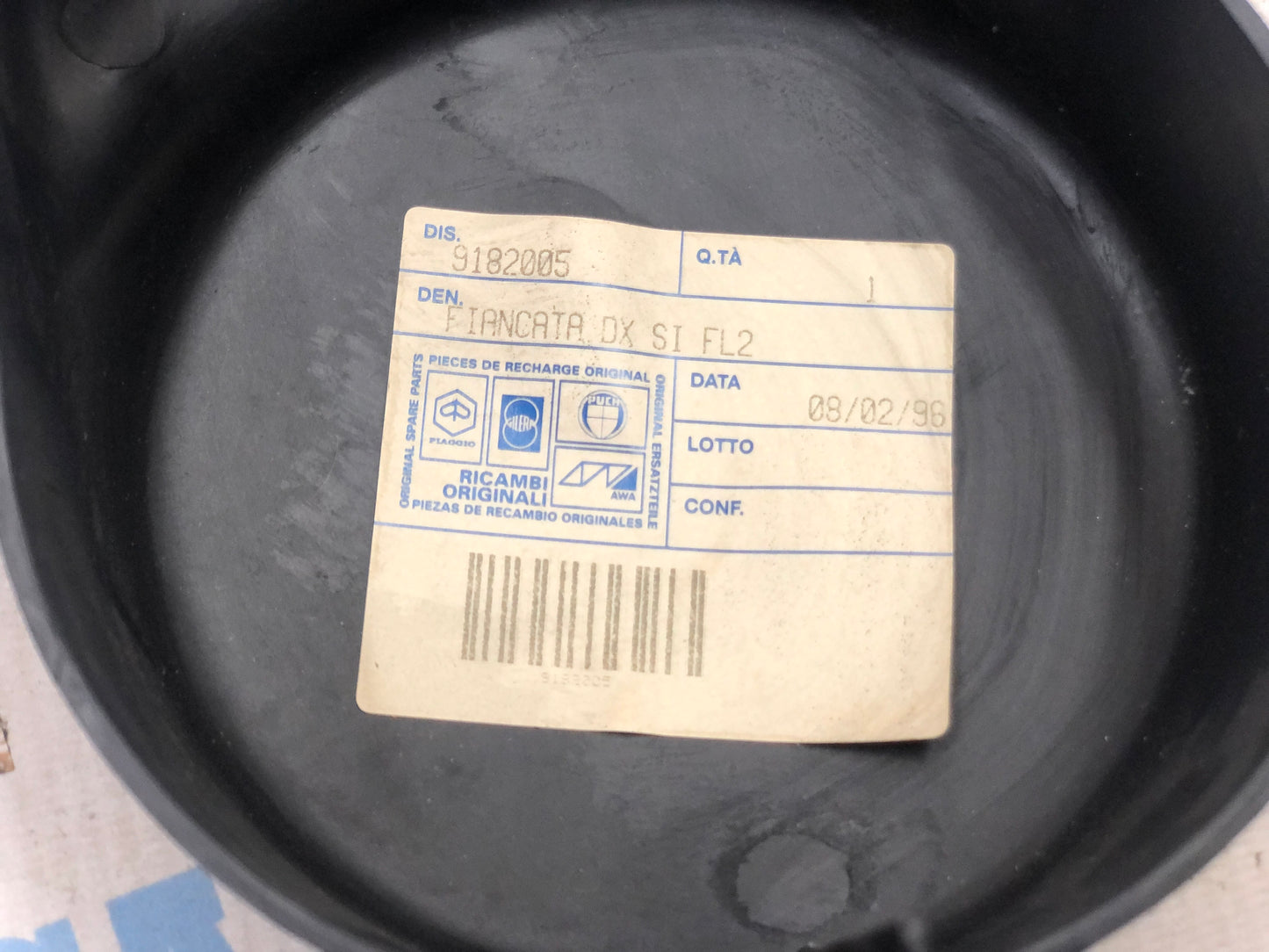 Fiancatina Laterale Destra Dx Con Variatore PIAGGIO SI MIX - FL2 (NERA) Originale