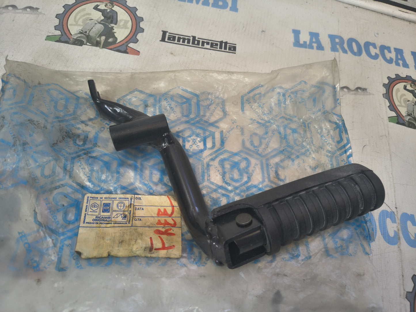 Pedalino Posteriore Destro DX Pedana Passeggero Piaggio Free 50 - 259723
