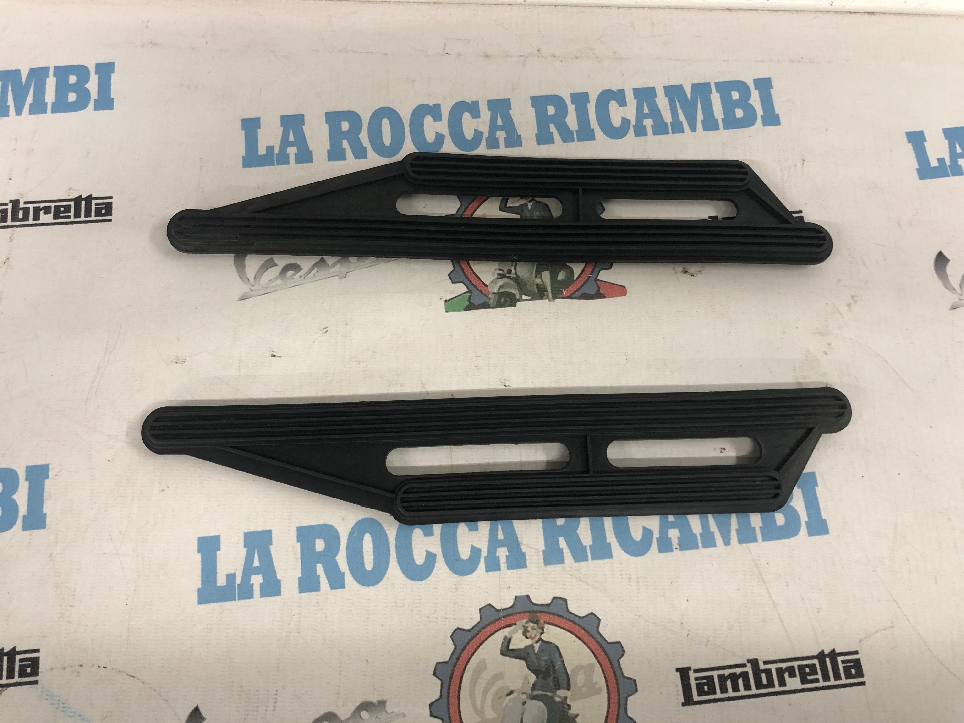 Poggiapiedi Atala Rizzato Califfone – La Rocca Ricambi