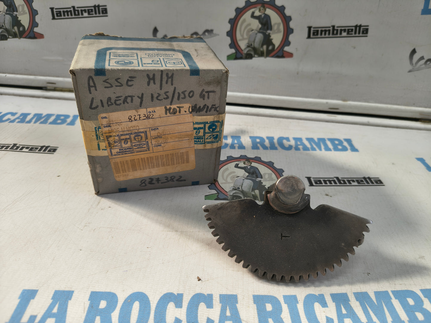 INGRANAGGIO MESSA IN MOTO PIAGGIO VESPA LIBERTY PIAGGIO 827382