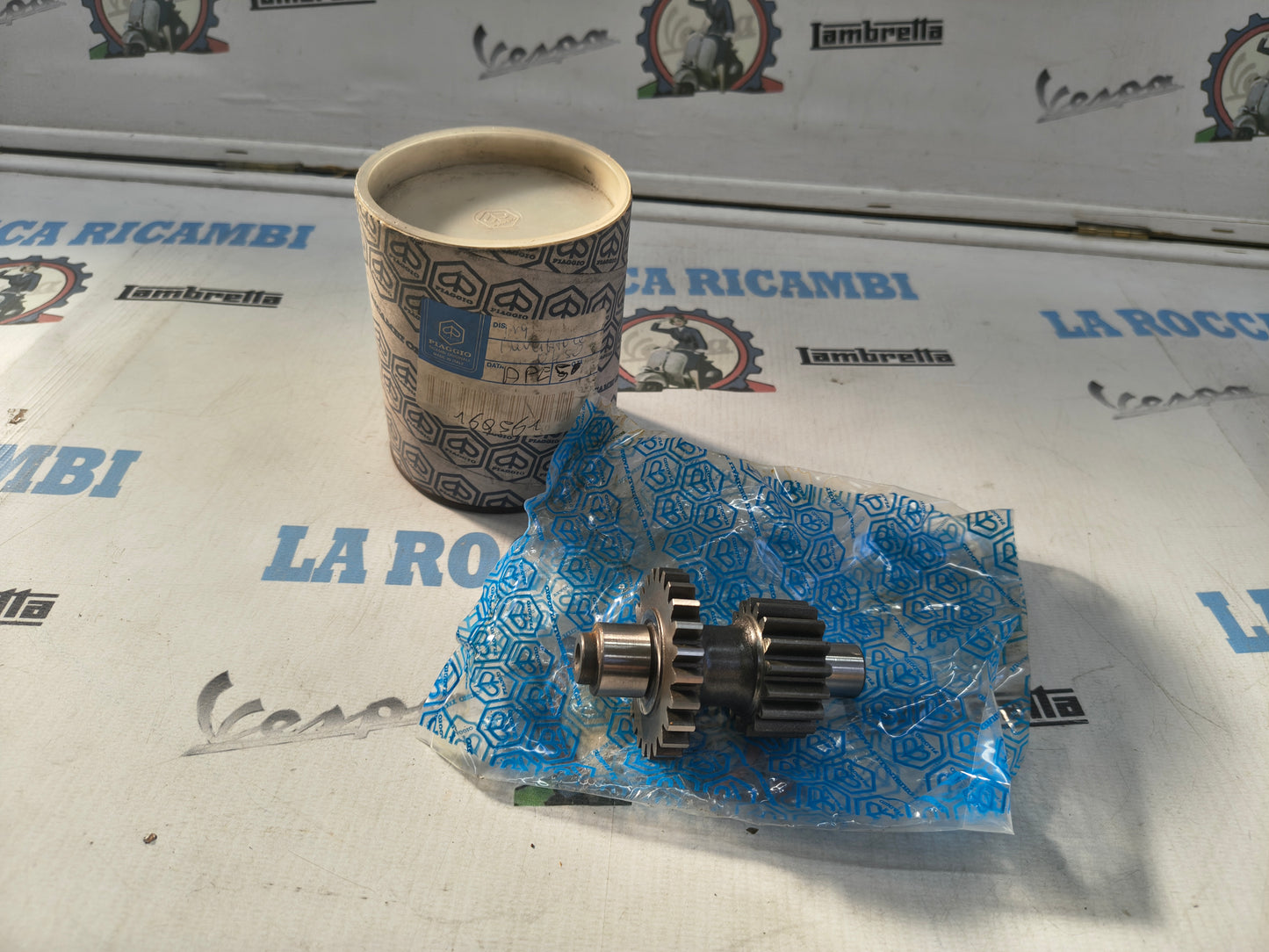 Ingranaggio Retromarcia Piaggio Ape P 50 80 / 85 - Ape Tm P 50 85 / 89 - 169561