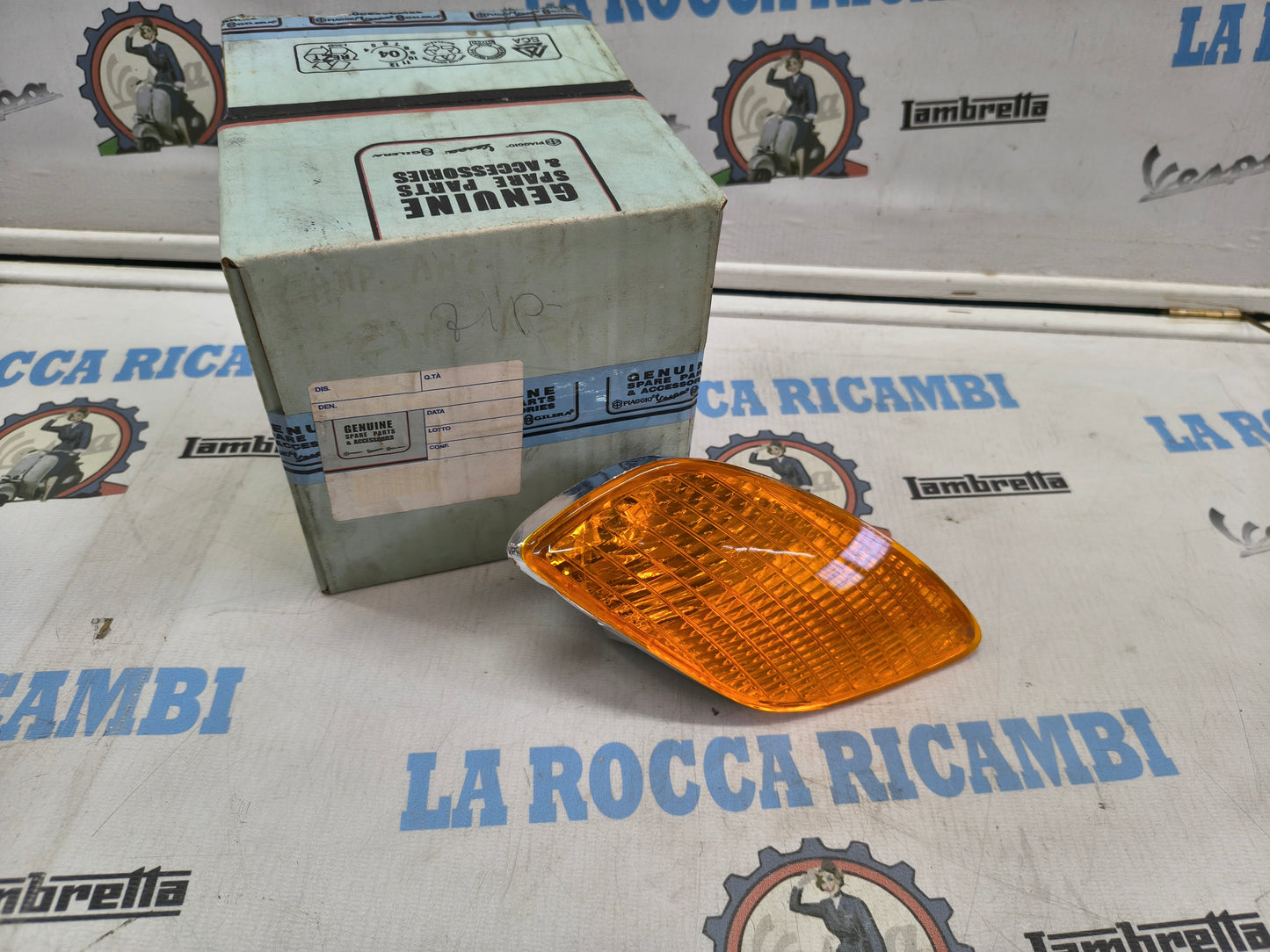 Freccia anteriore sinistra PIAGGIO ZIP 294287