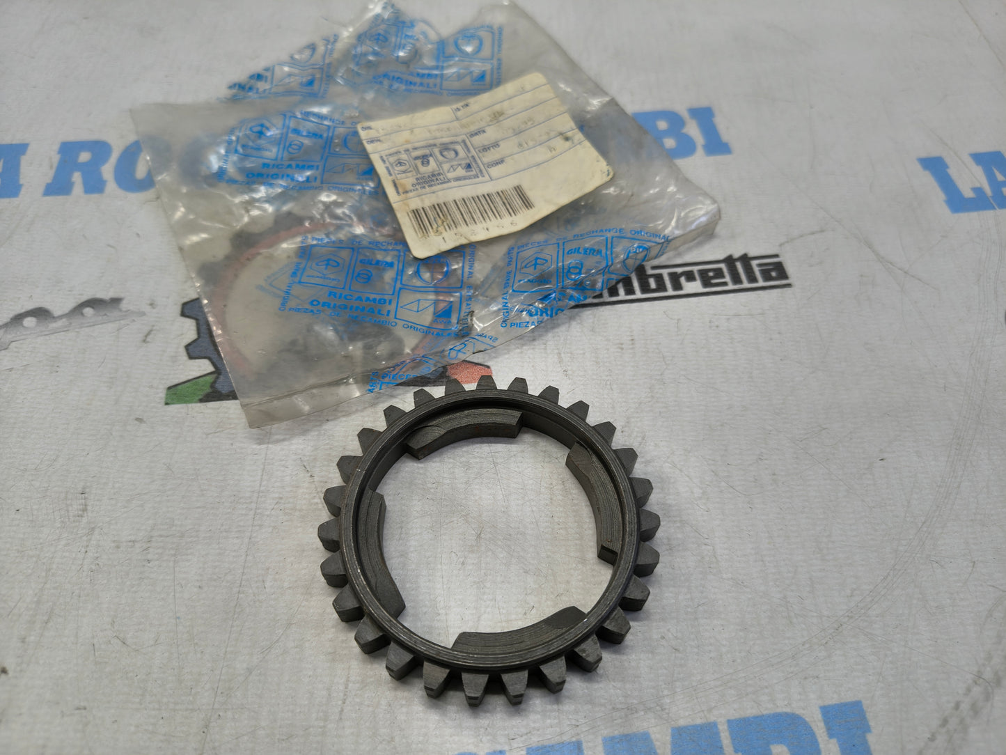 Ingranaggio cambio 4 marcia da 27 denti per Ape MP 152466