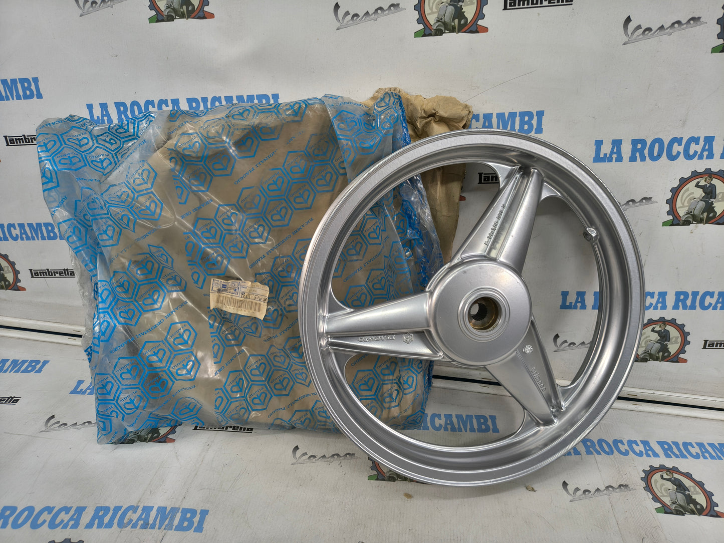 Cerchio posteriore PIAGGIO FREE Originale 269236