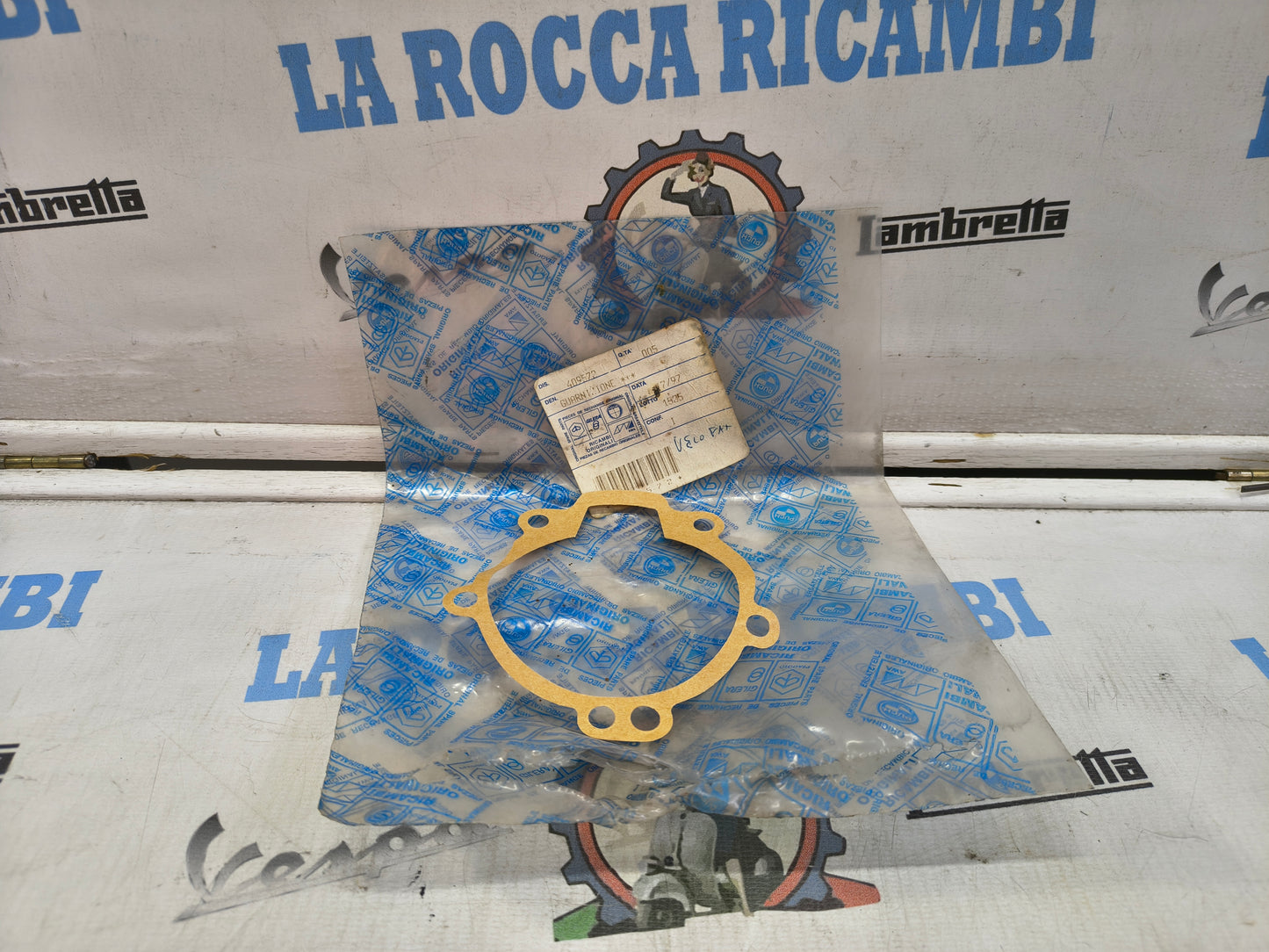GUARNIZIONE SEMICARTER PUCH ORIGINALE PIAGGIO 409572