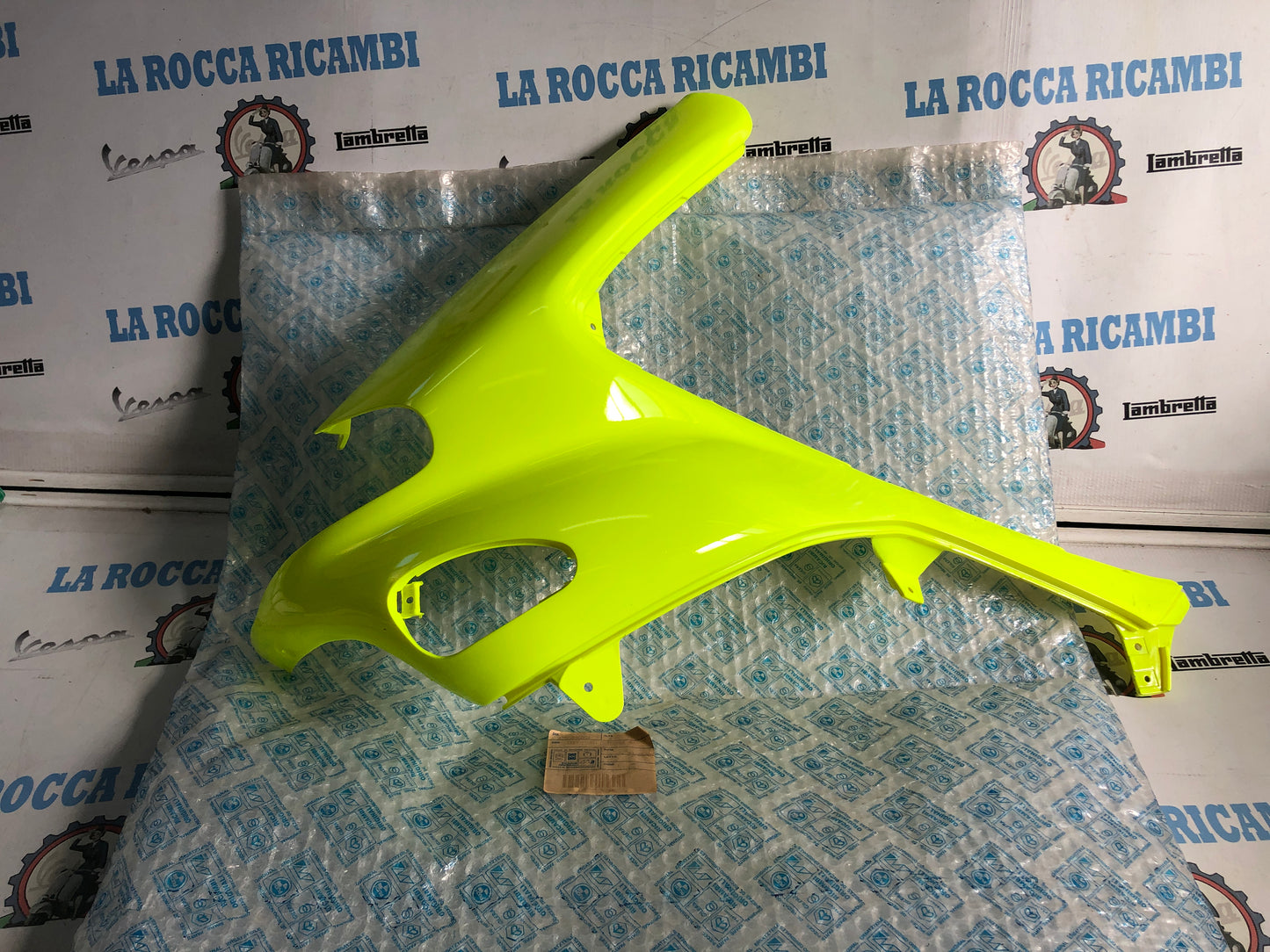 COPERTURA ANTERIORE SX FLUO Gilera RUNNER 50 / 125