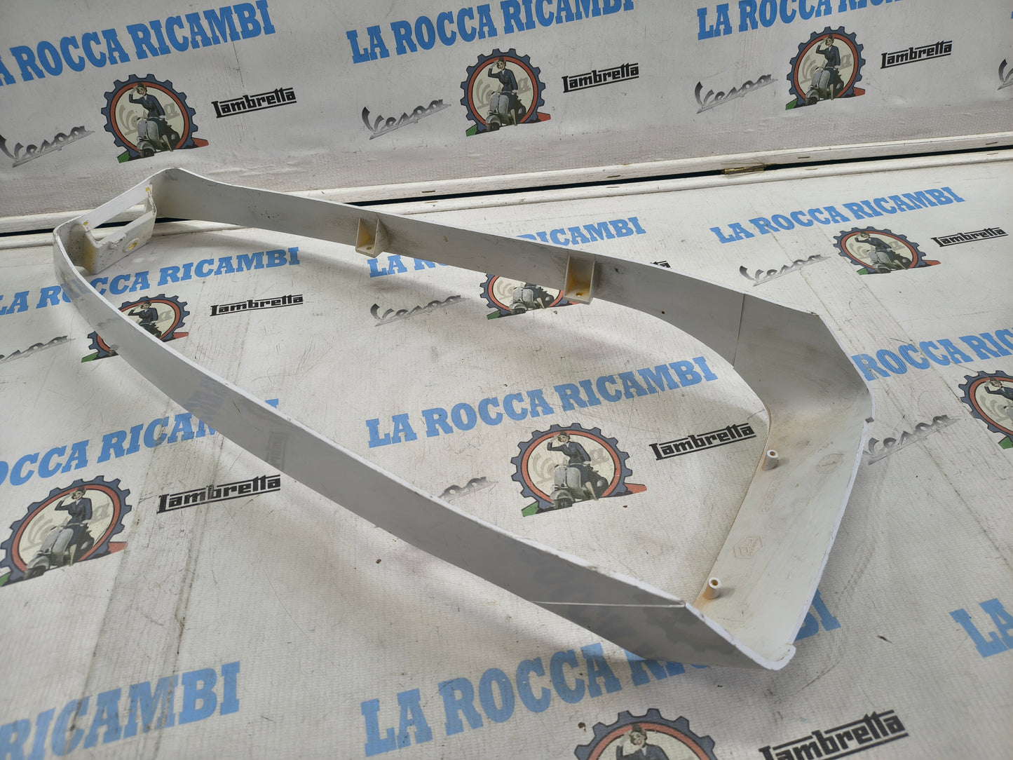 Parte inferiore / gonnellino sella biposto Vespa PK N 265807