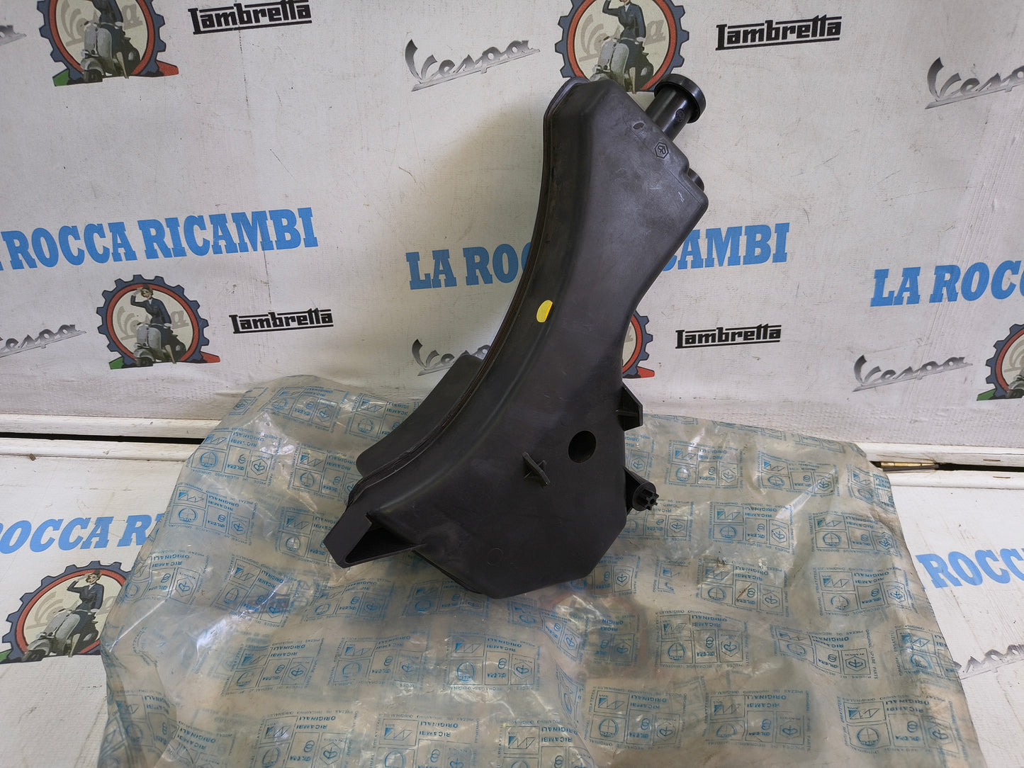 SERBATOIO OLIO ORIGINALE PIAGGIO VESPA COSA COSA CL CLX 125 150 200 - COD. 252904