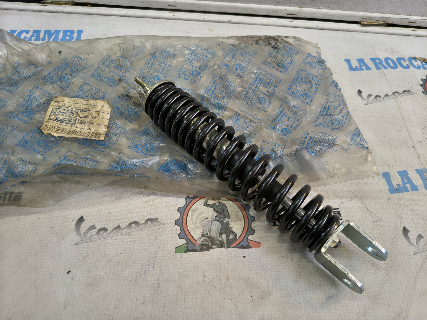 AMMORTIZZATORE POSTERIORE PIAGGIO FREE 50 DAL 2000 IN POI 597157