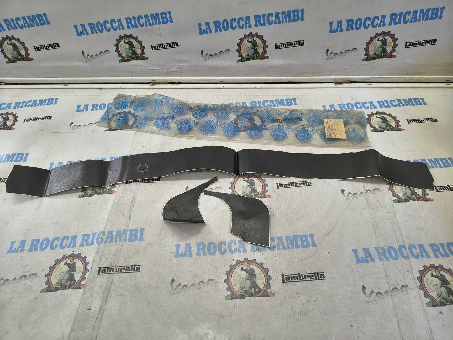 Kit di finiture interne per Piaggio APE Poker benzina/diesel 254948