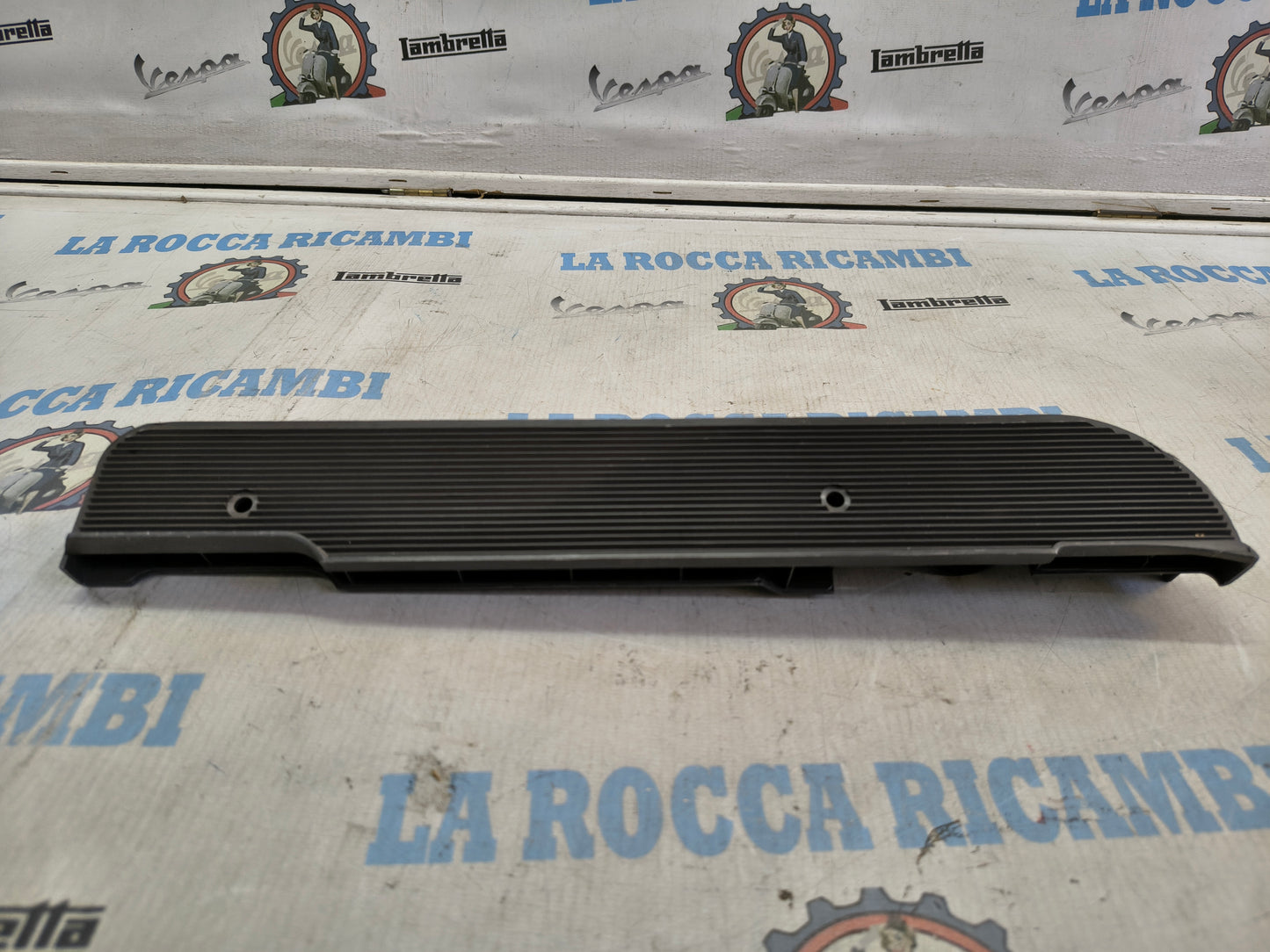 Pedana Poggiapiedi Grigia Lato SX Piaggio SI - 227668