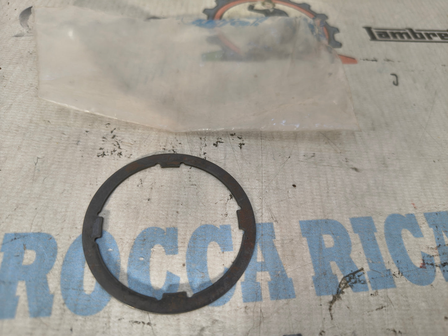 ANELLO RASAMENTO ALBERO CAMBIO 1° PIAGGIO 165418