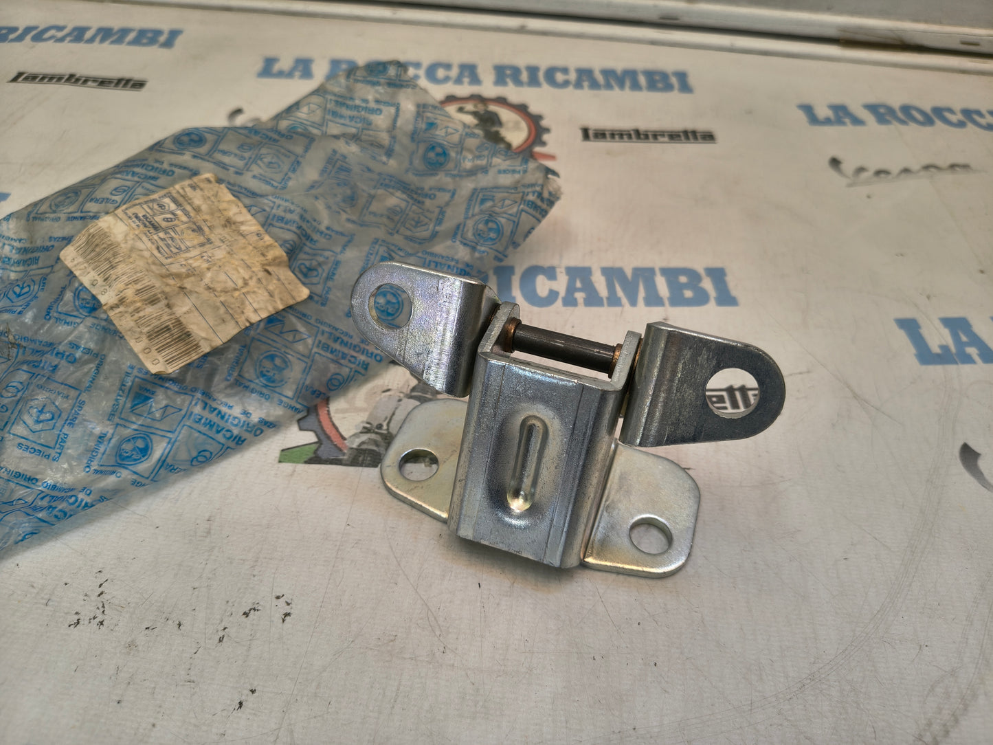Cerniera Sportello Piaggio Porter 6871087Z01000