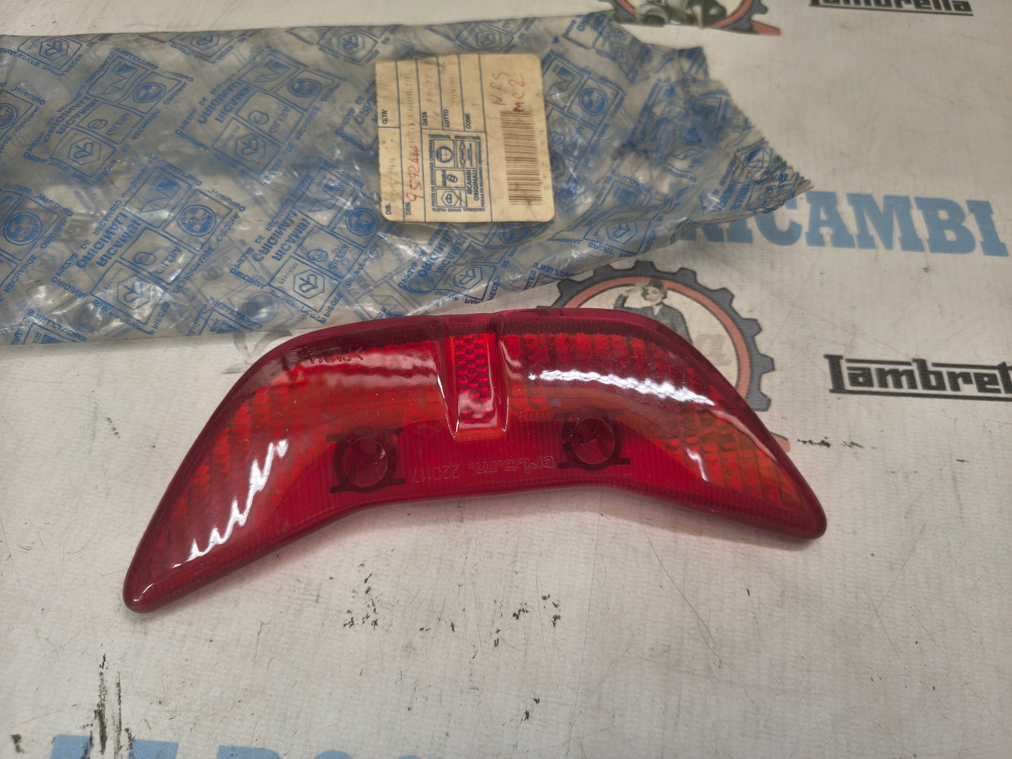 Catadiottro portapacchi Piaggio NRG MC2 MC3 - Originale 957244