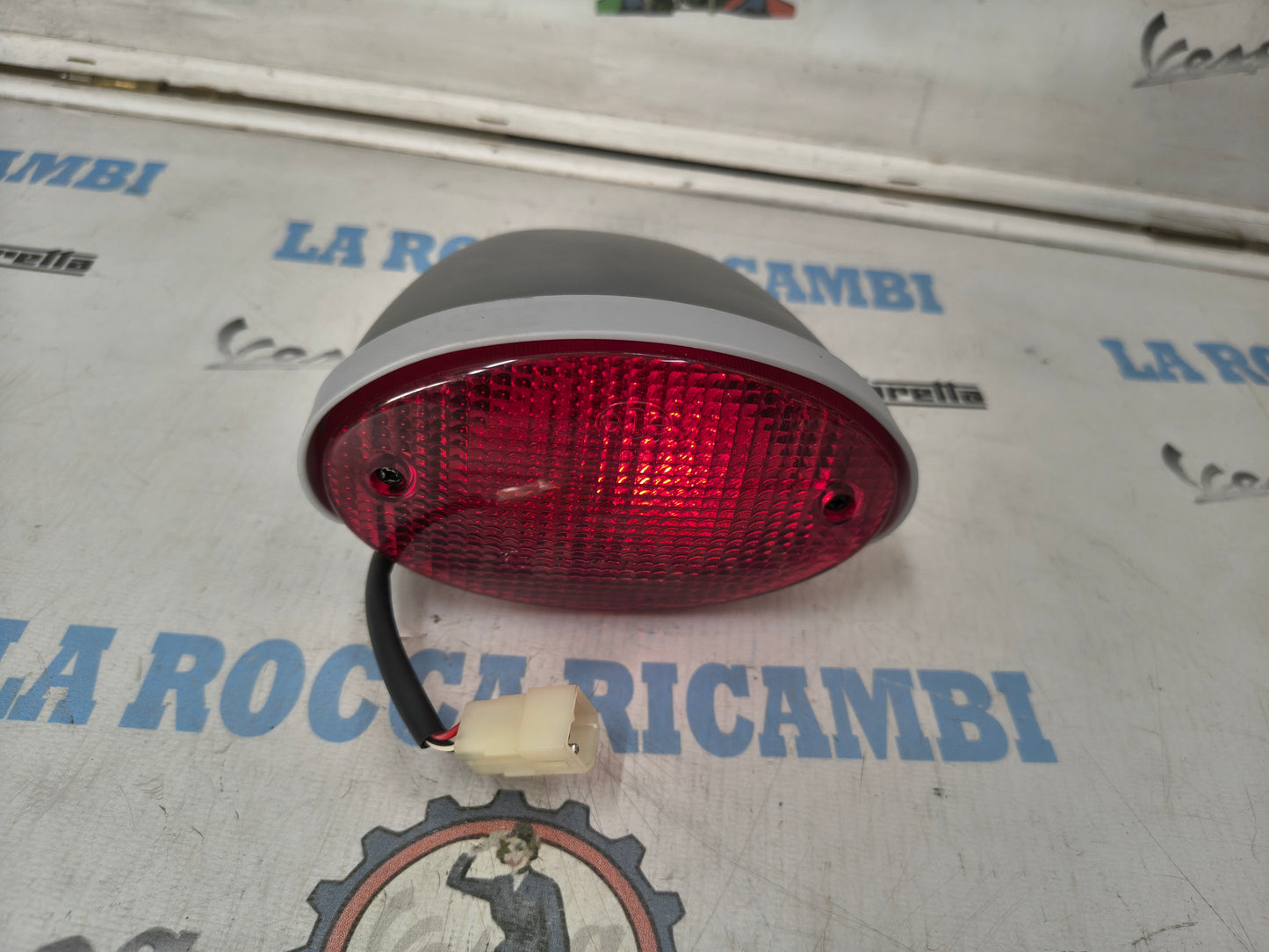 FANALE POSTERIORE ITALJET TORPEDO 50