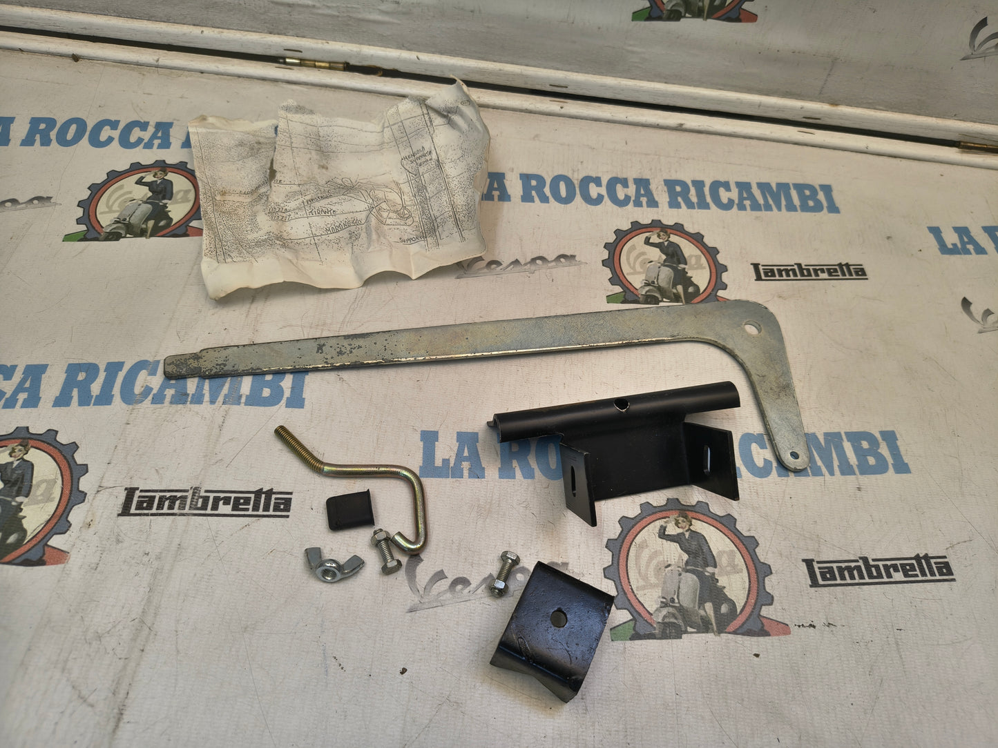 KIT LEVA RETROMARCIA APE 50