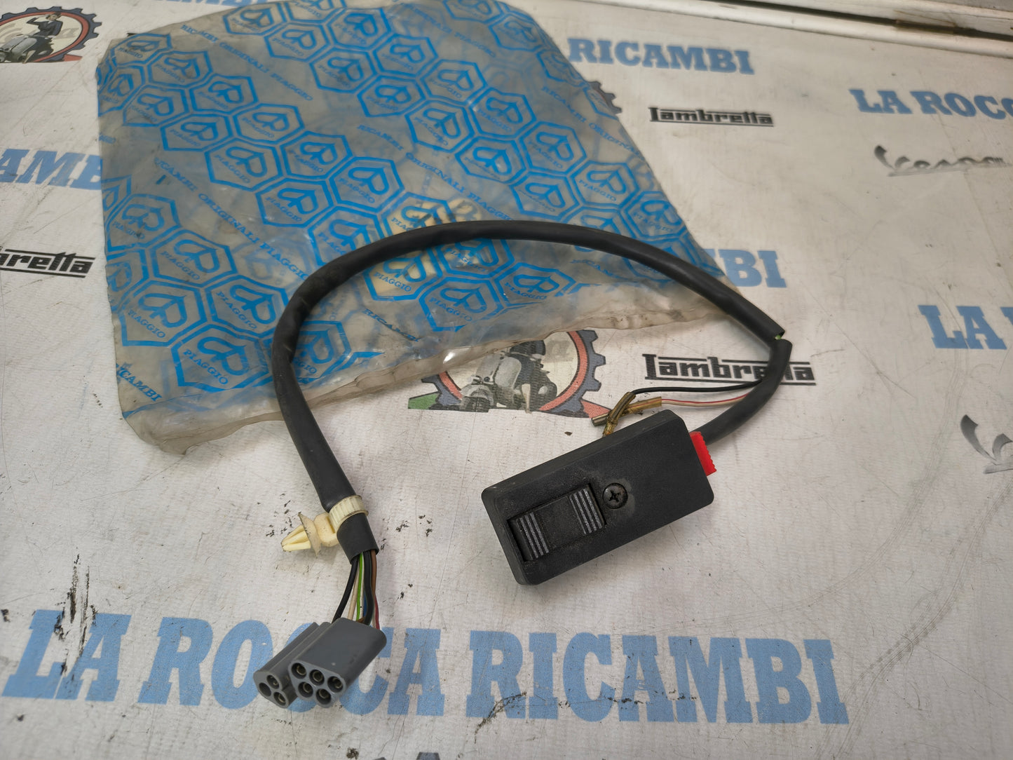 Interruttore Devio Frecce APE 50 ELESTART