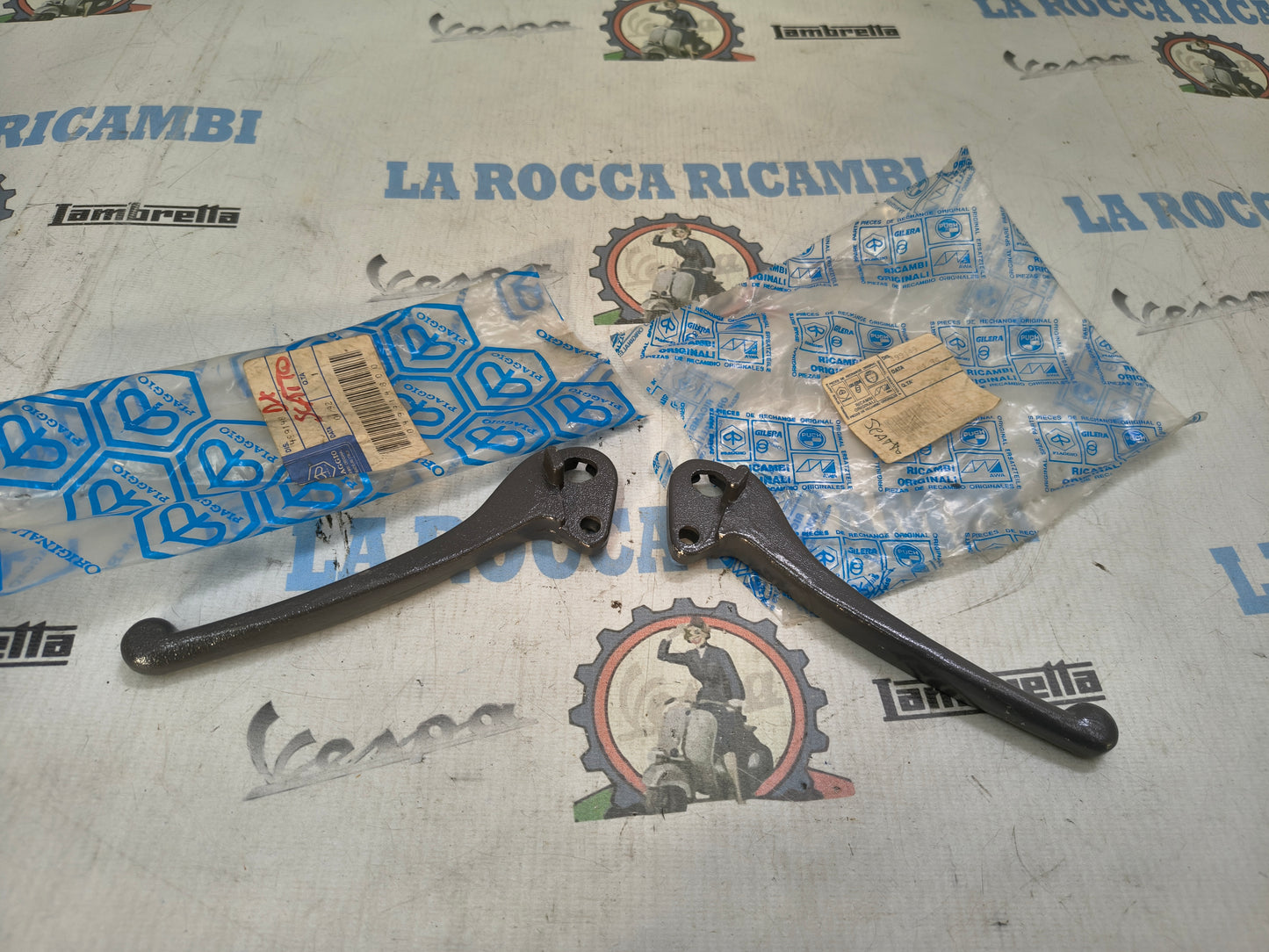 Leve DX SX Freno Originale Piaggio Scatto 499148 - 499149