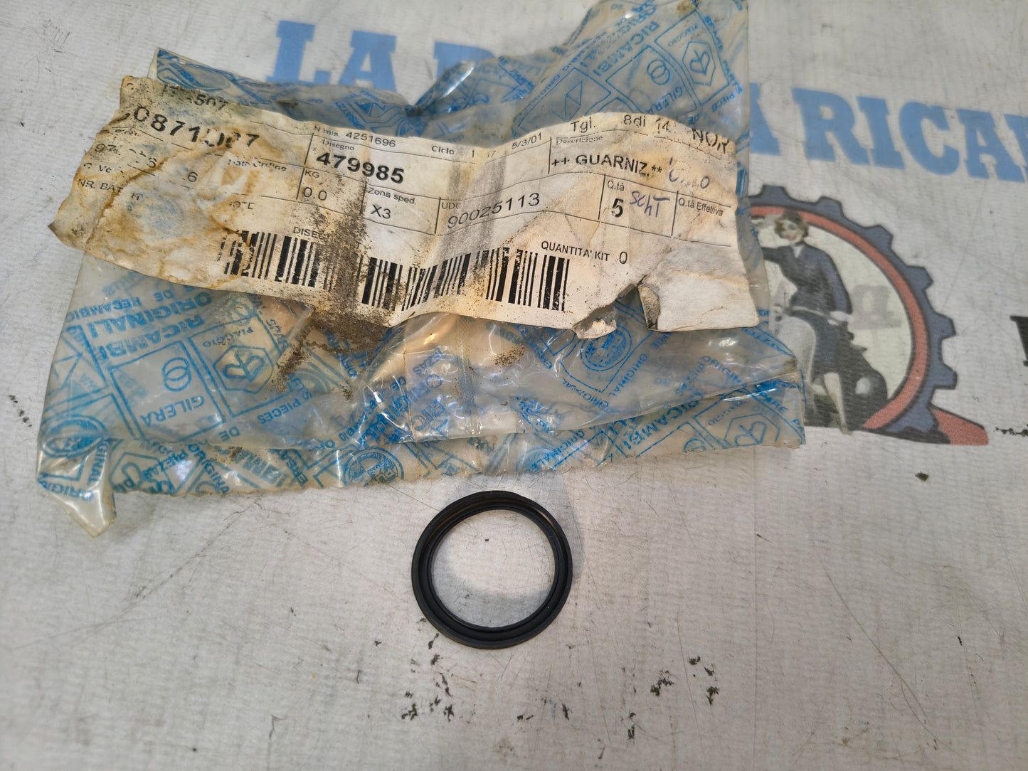 GUARNIZIONE TAPPO CARICO OLIO MOTORE SCOOTER PIAGGIO 479985
