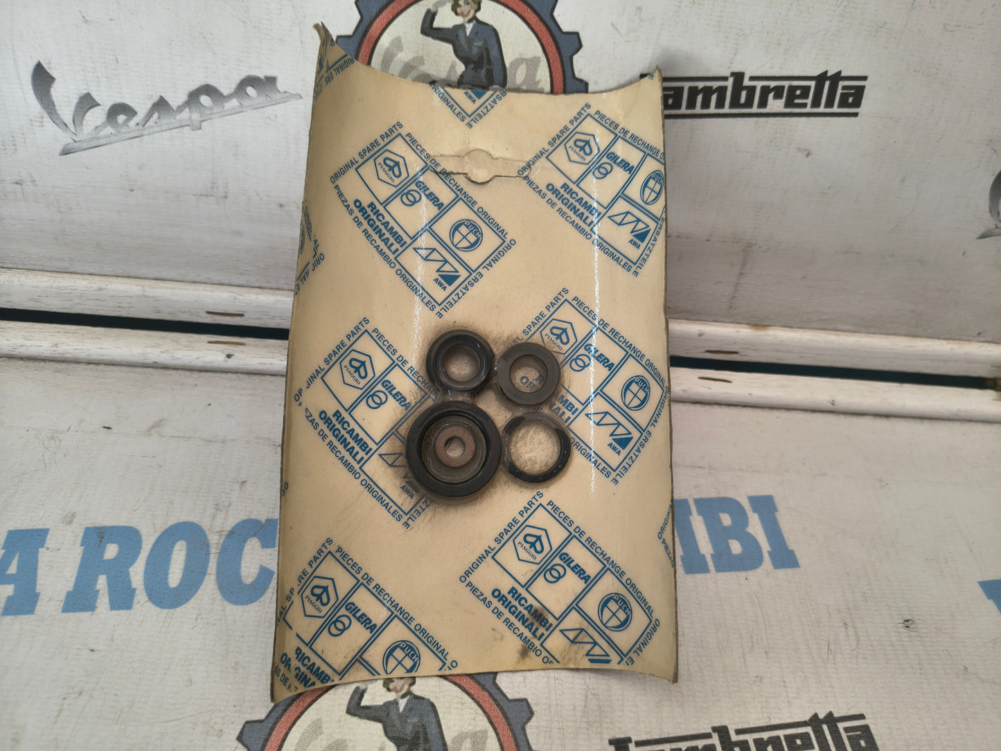 KIT REVISIONE POMPA FRENO ORIGINALE PIAGGIO APE APE TM P602 154706