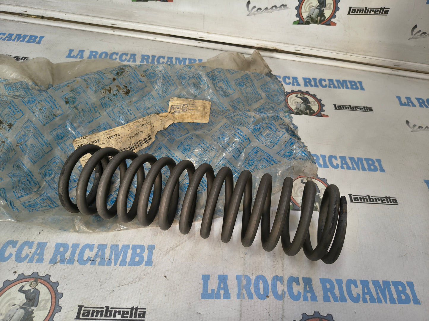 MOLLA AMMORTIZZATORE ANTERIORE APE MP 600 601 501 500 - 159176
