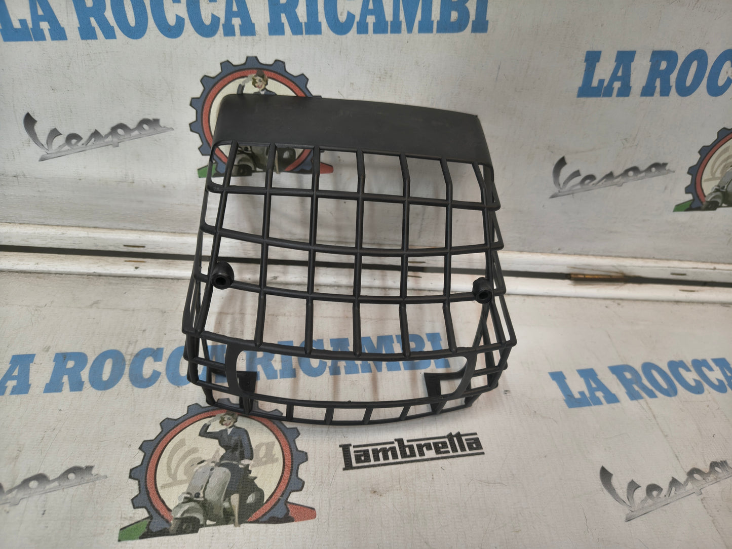 Griglia parasassi protezione Fanalino Posteriore Vespa PX Serie 1