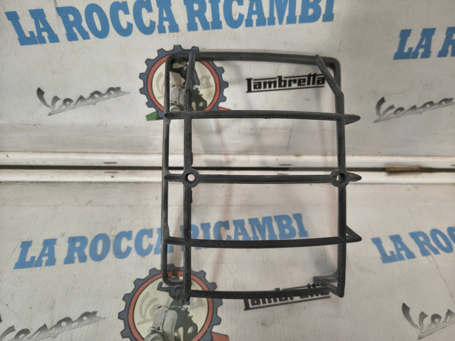 Griglia parasassi protezione Fanalino Posteriore Vespa PK 125 S