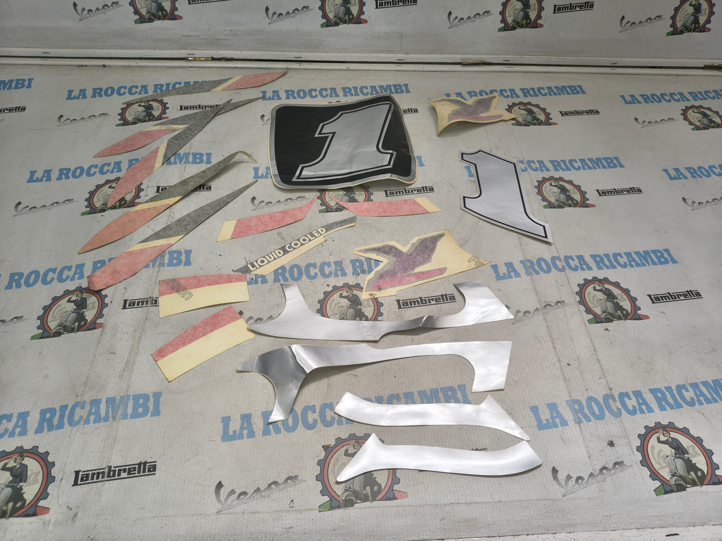 KIT ADESIVI 50 NRG PIAGGIO