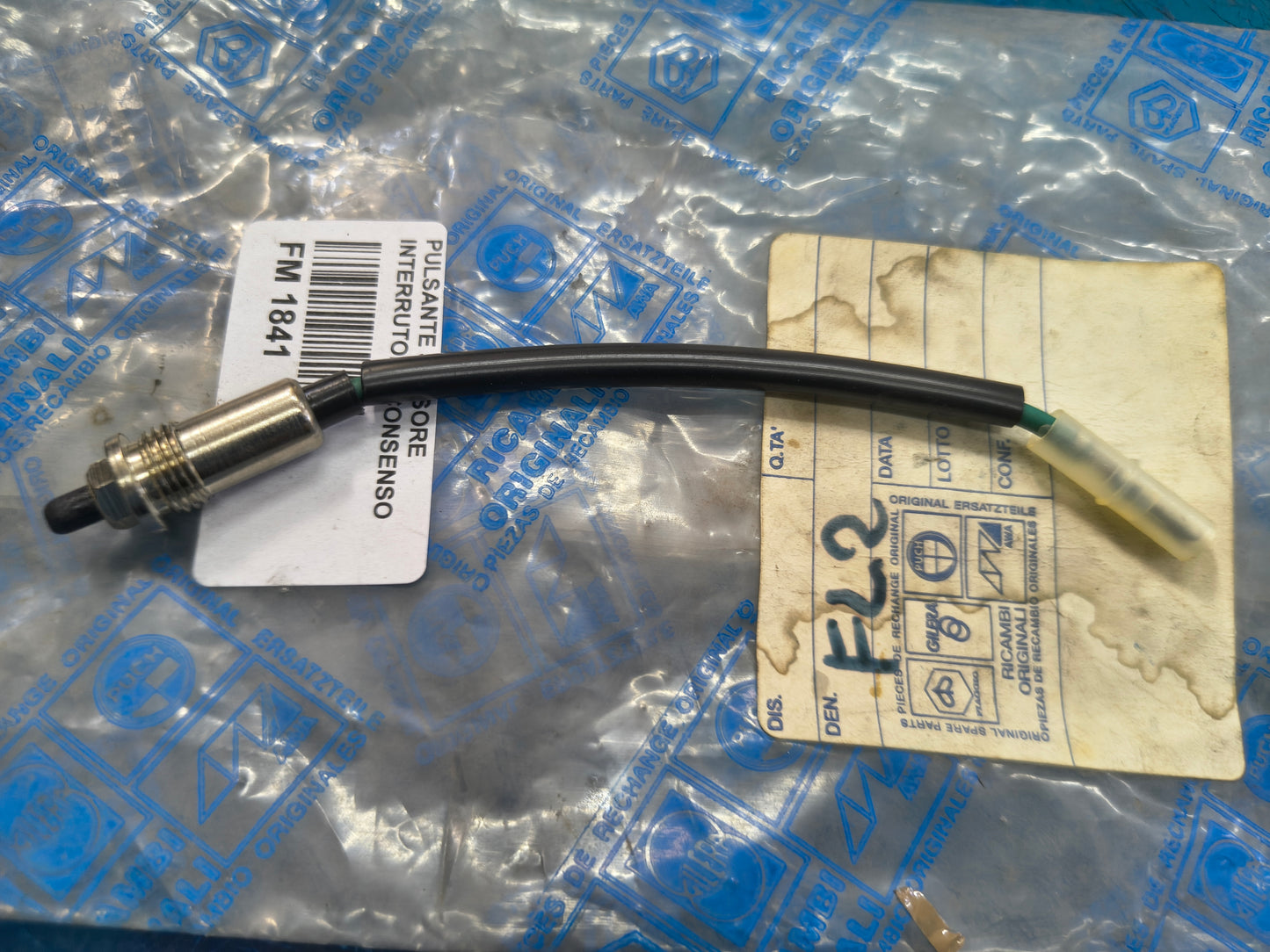 PULSANTE SENSORE INTERRUTORE CONSENSO FRIZIONE PIAGGIO VESPA HP / V 266334