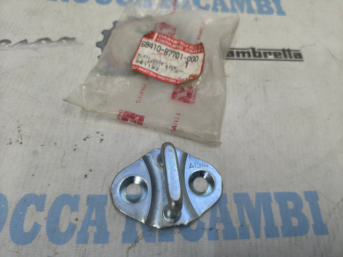 PIASTRA GANCIO SERRATURA PORTA PORTER QUARGO PIAGGIO 6941087701000