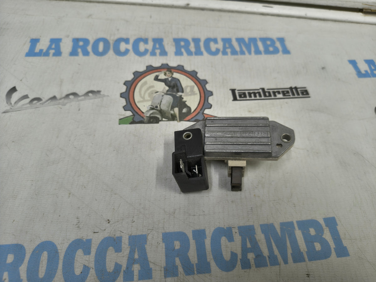Regolatore alternatore 12V