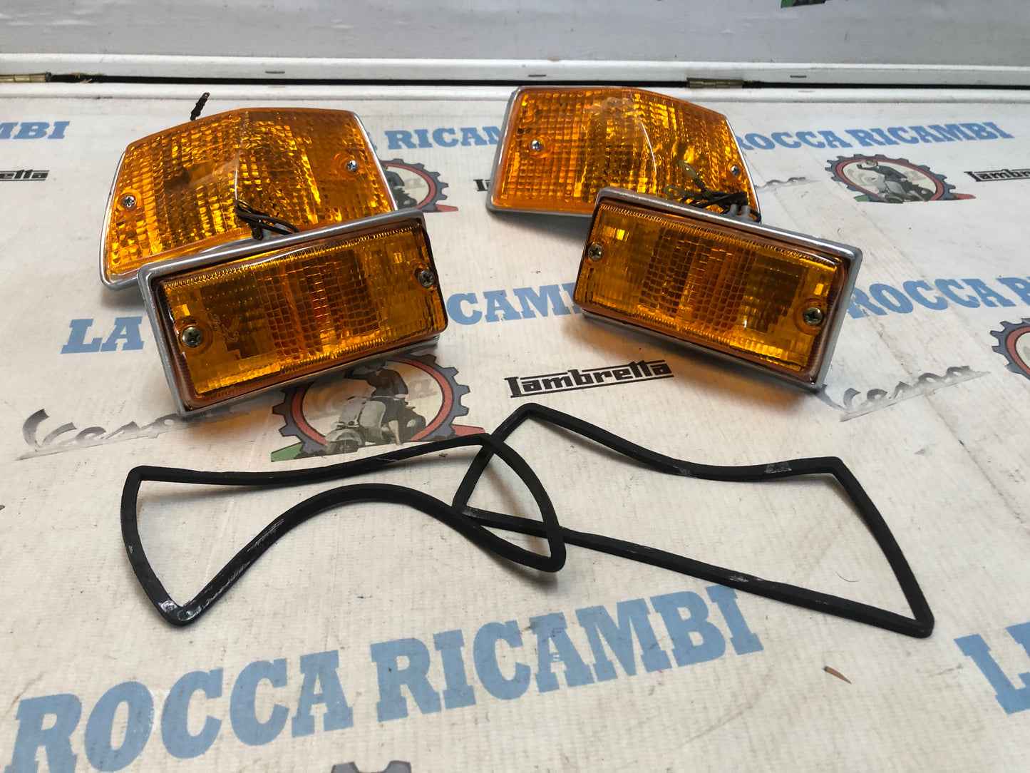 Kit 4 Frecce Complete Vespa PX 125/150/200 - T5 125