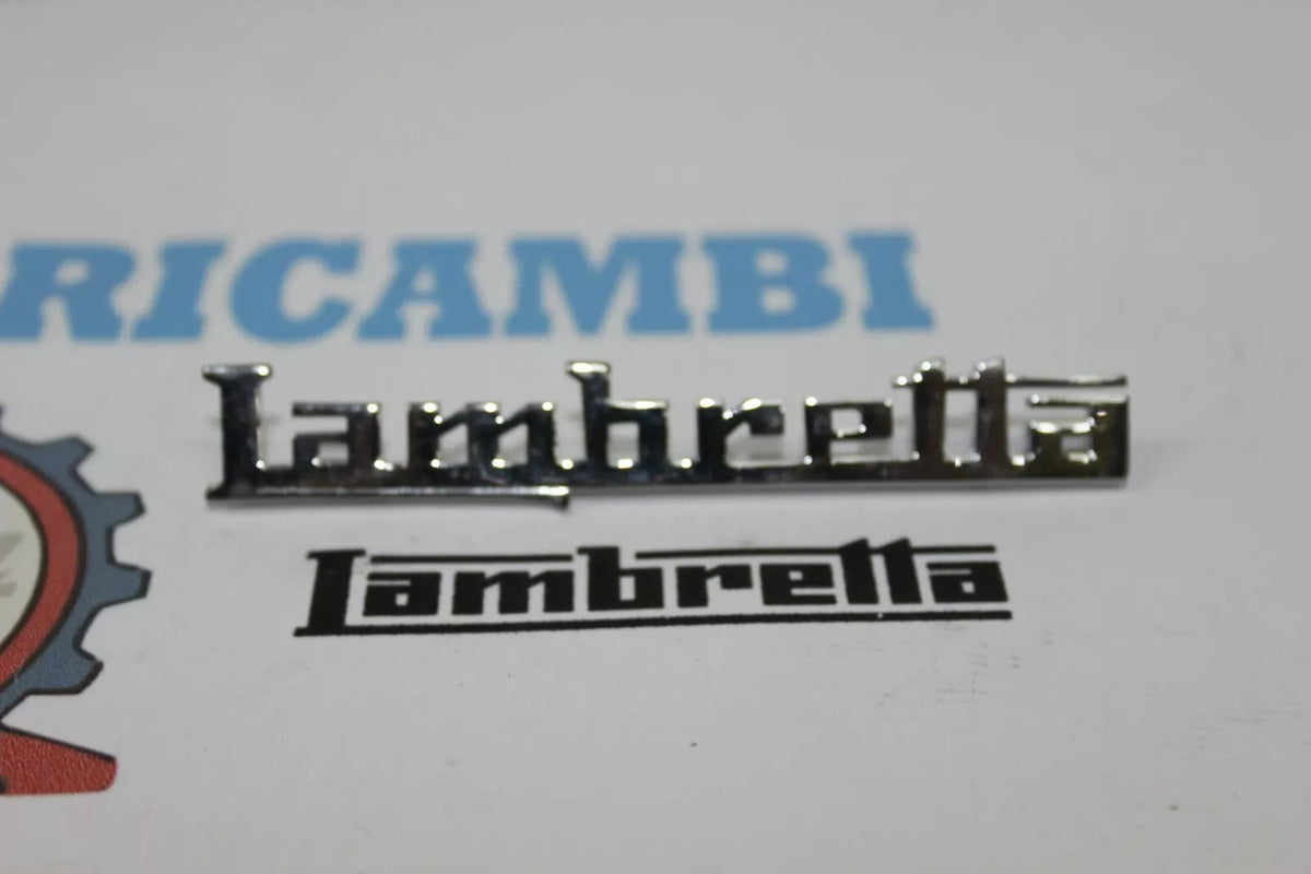 Scritta "Lambretta" Anteriore Scudo Lambretta DL 125 / 150 / 200 - R.O 22050502