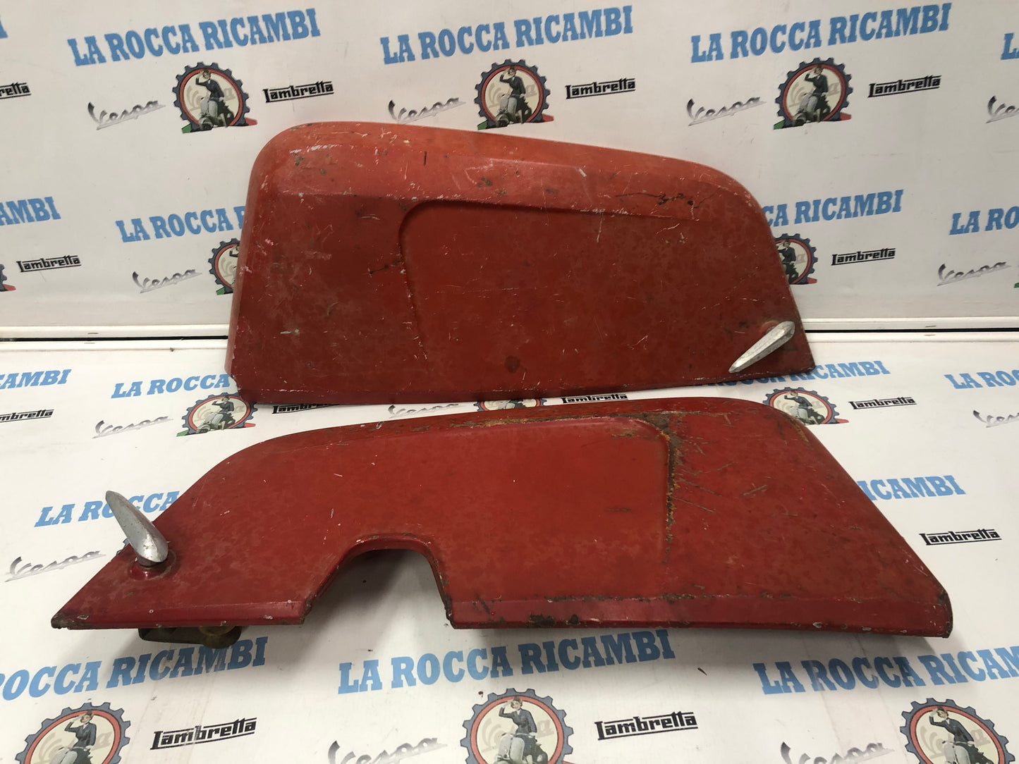 Cofani / Scocche sx dx Lambretta J 50