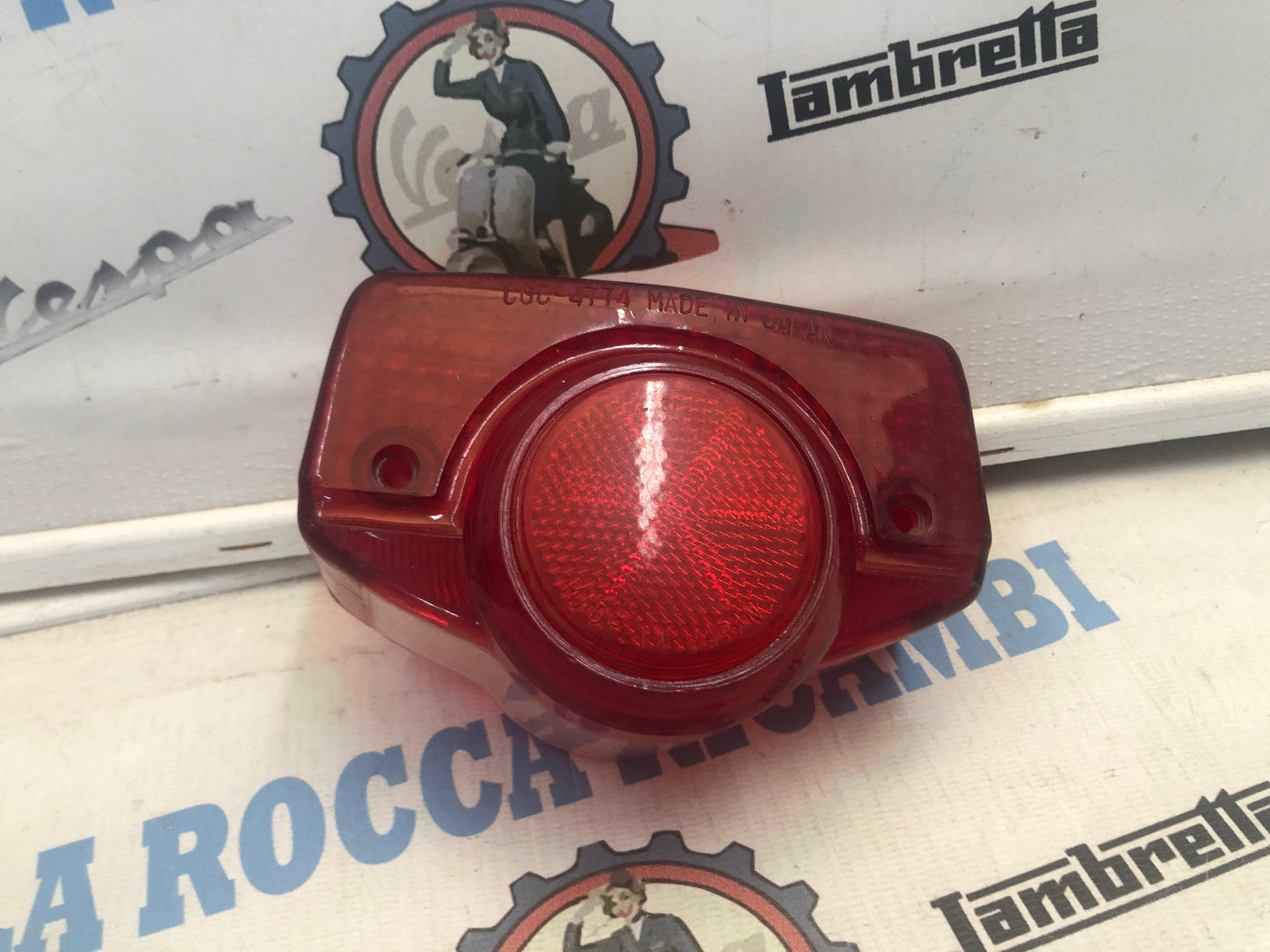 PLASTICA FANALINO HONDA CB100K SUPER SPORT