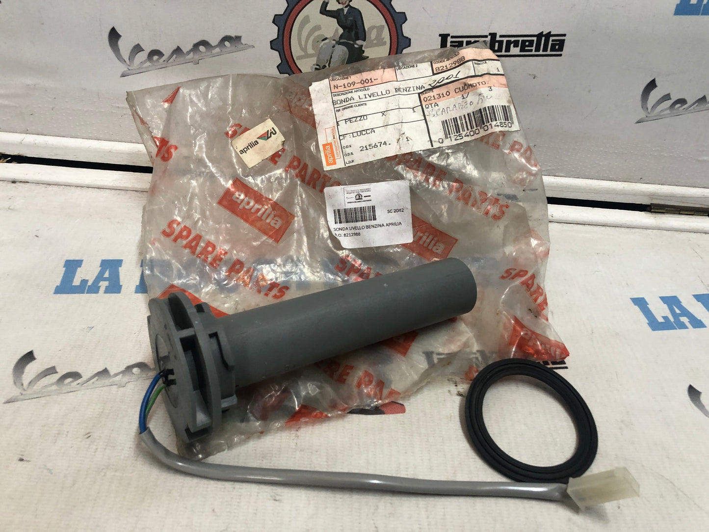 SONDA LIVELLO BENZINA APRILIA 8212988