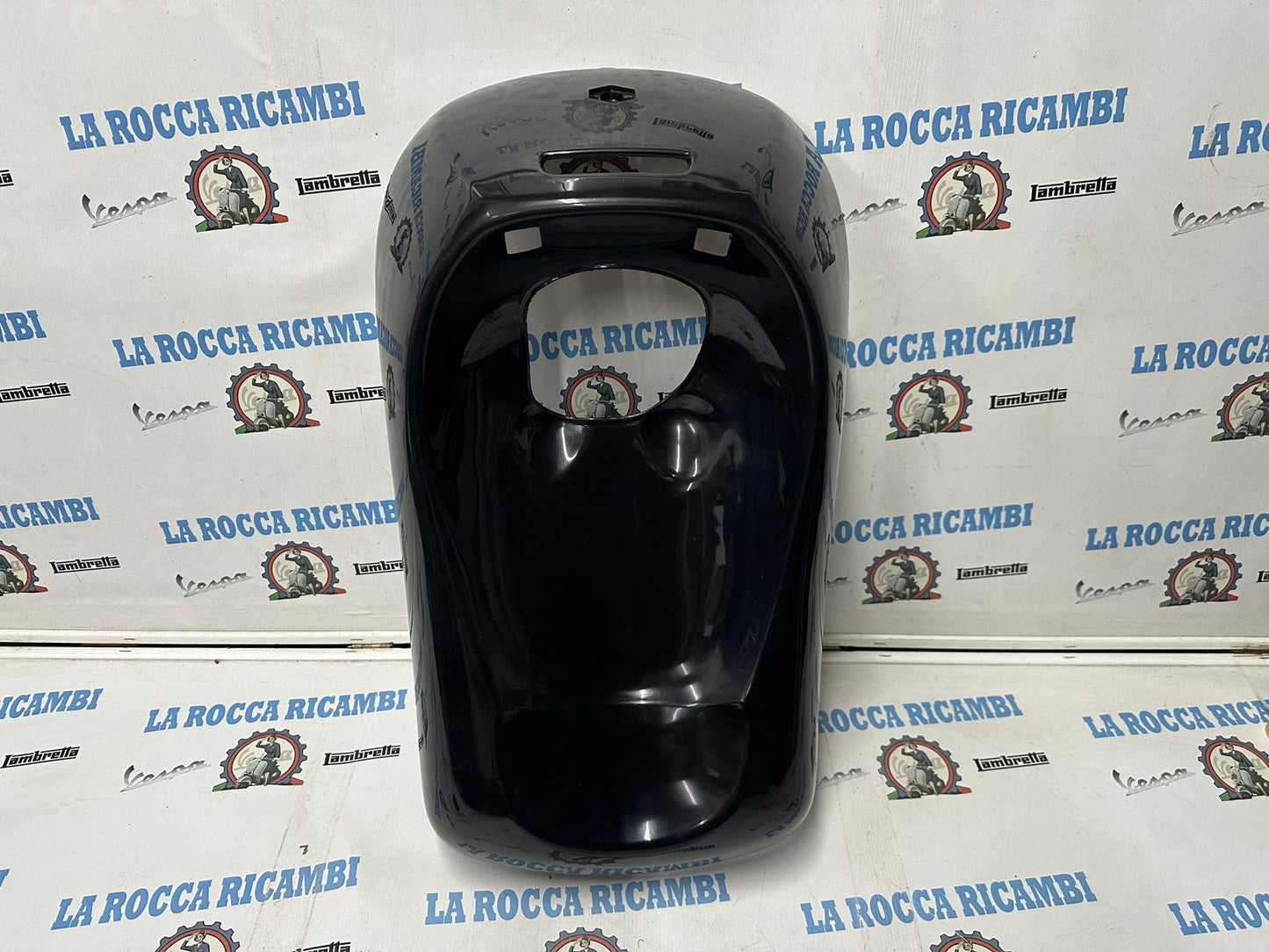 SCUDO ANTERIORE PIAGGIO FREE COLORE NERO