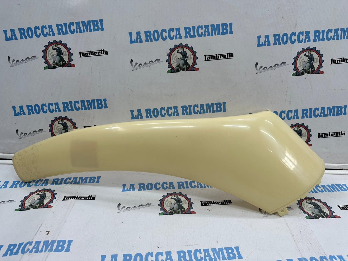 Carterino Fiancata Laterale DX Piaggio Free - 9165006