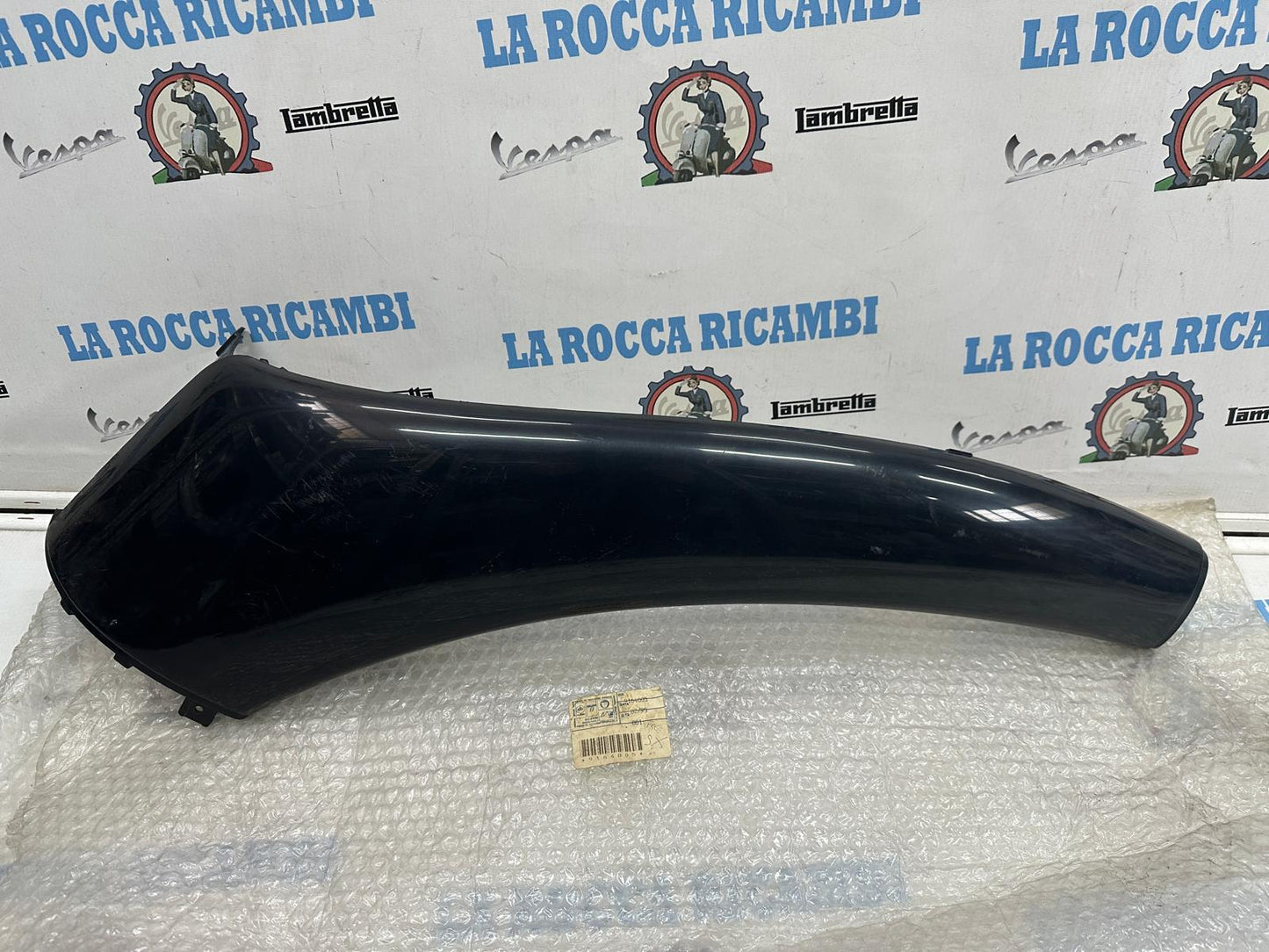 Carterino Fiancata Laterale SX Piaggio Free Nero - 9164005
