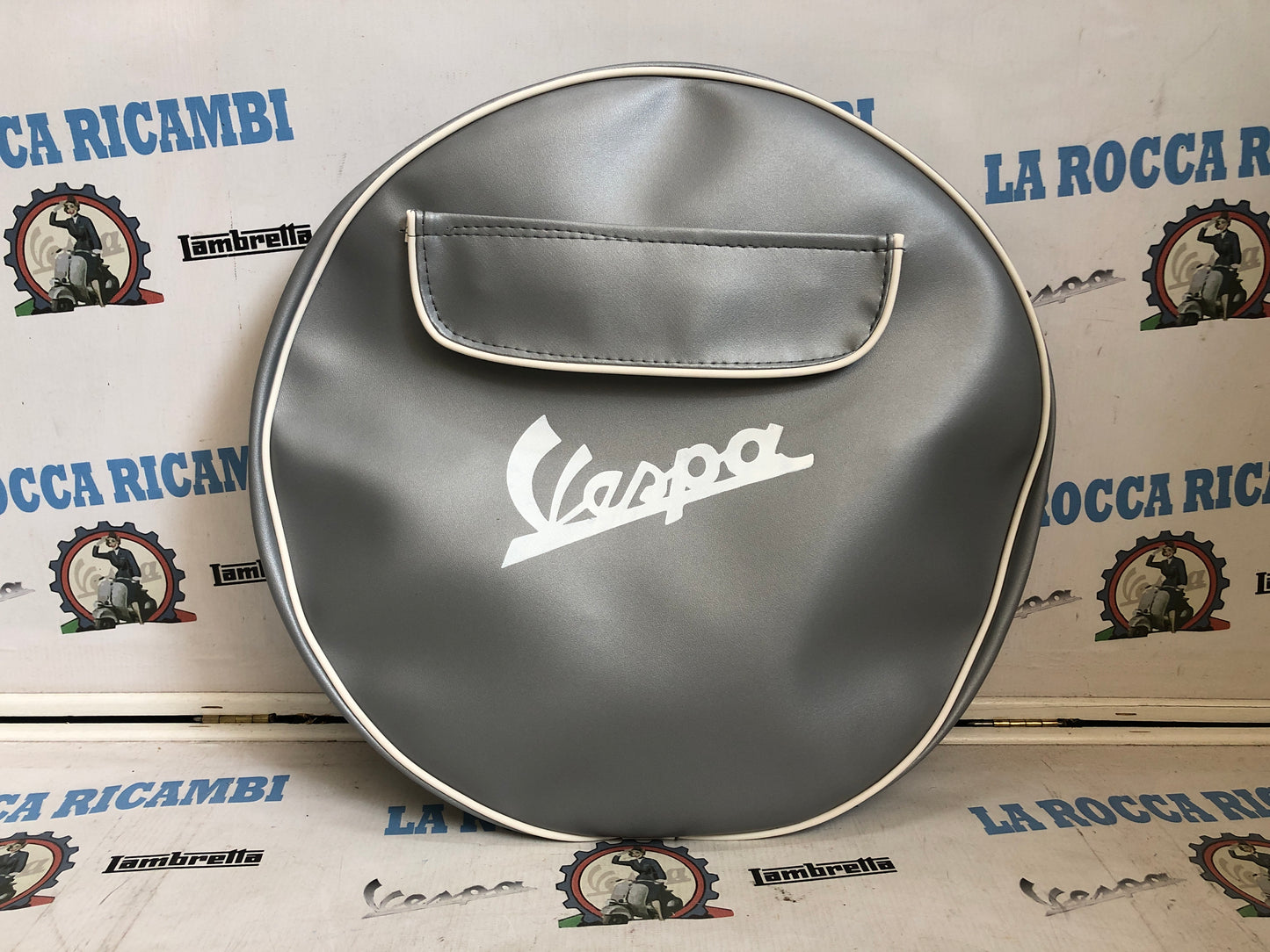 Copriruota di scorta 3.00 x 10 Adattabile a 3.50 x 8 Vespa 50 SPECIAL/ ET3 GRIGIO
