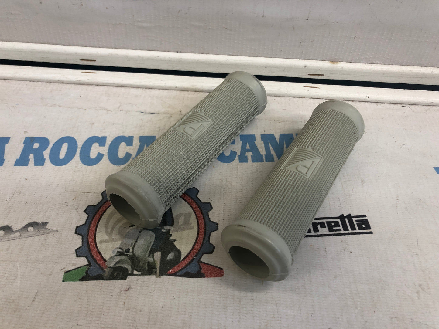 Manopole Vespa Faro Basso VM1/VM2 - VN1/VN2 dal 1954 al 1957 - R.O 002151