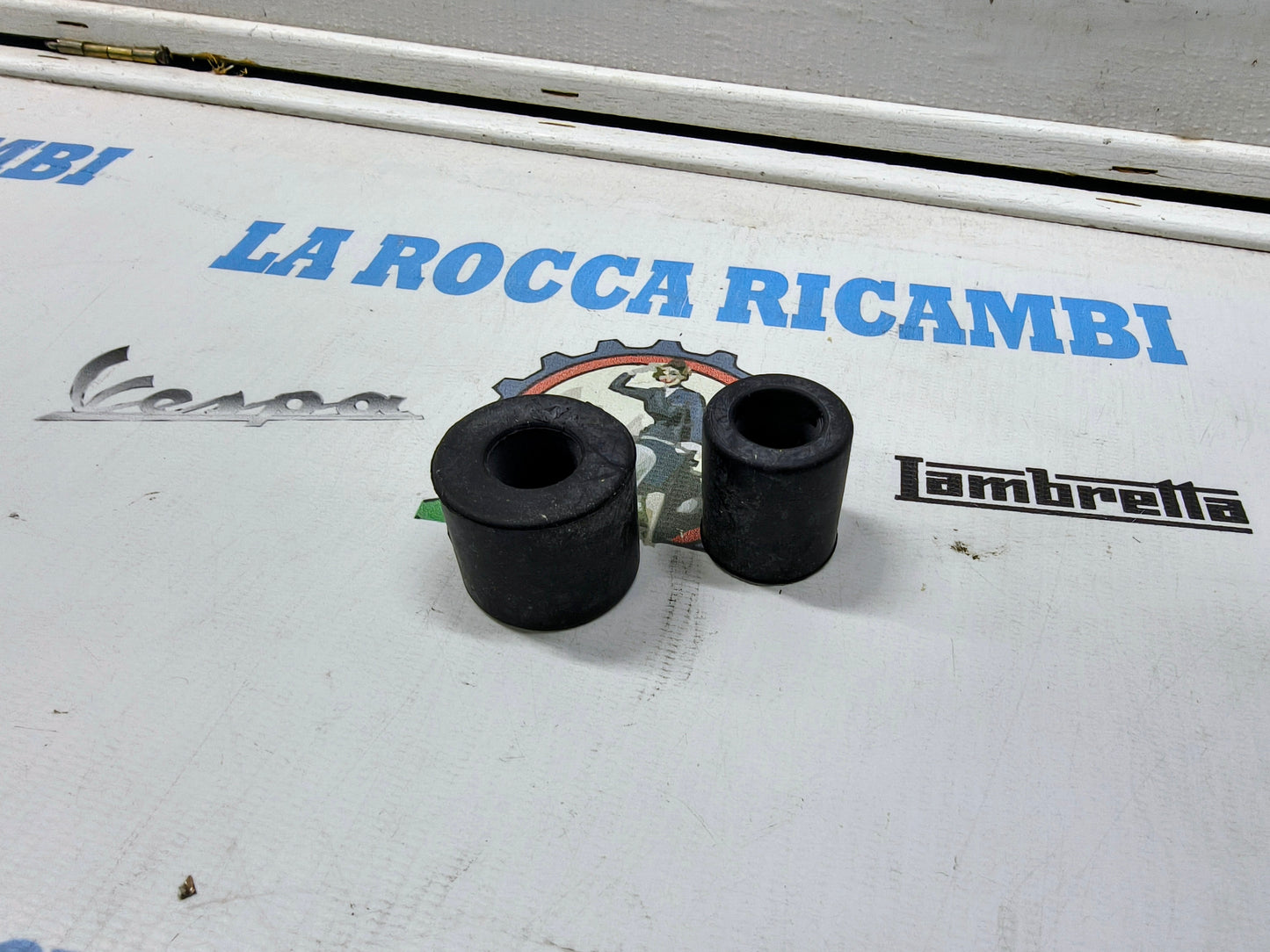 Gommini Silent Block Motore Vespa PX 125/150 - 125 TS - 150 SPRINT