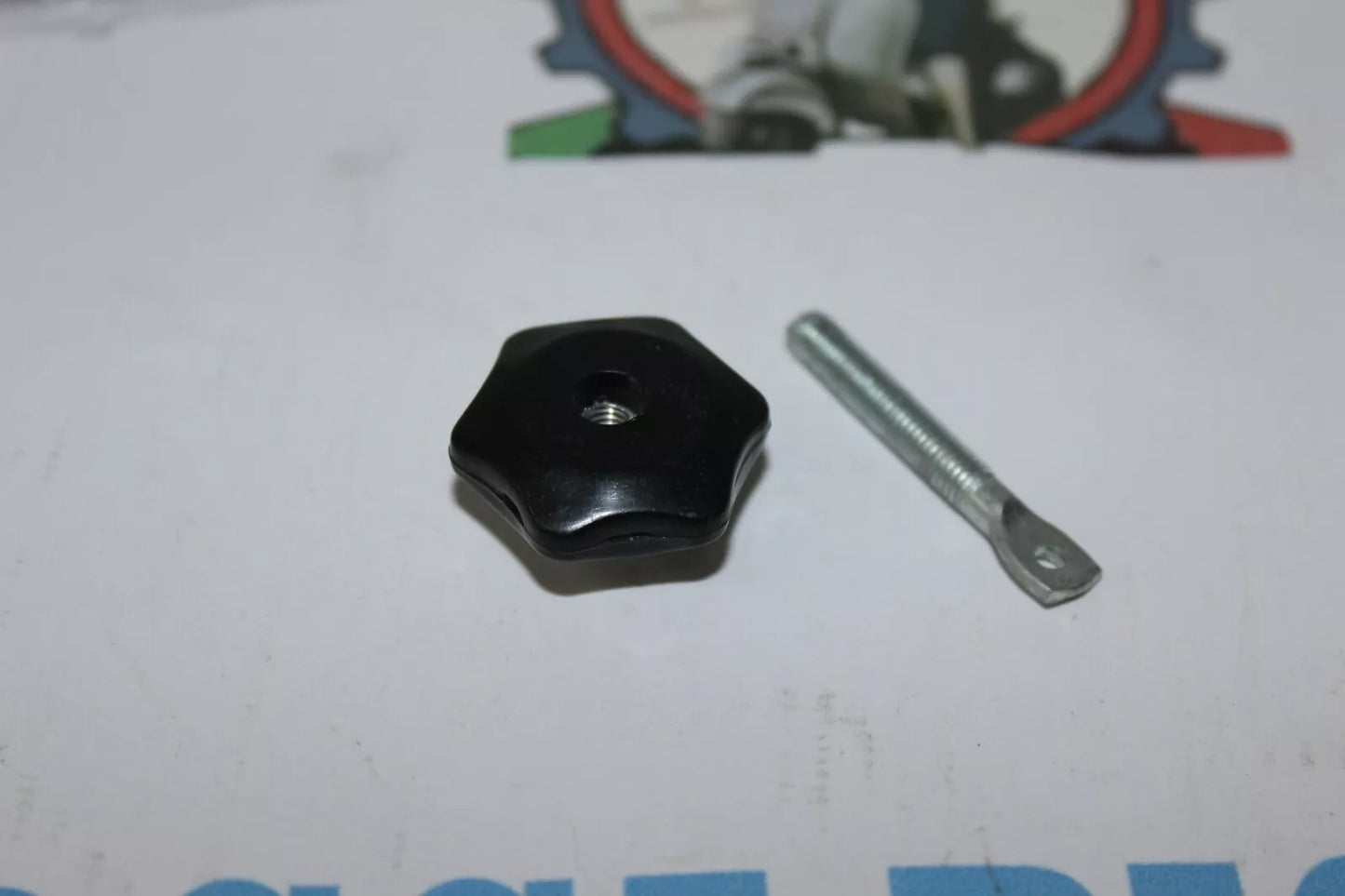 Pomello Chiusura Serbatoio Vespa 50 SPECIAL / VNB / VBB / GTR - Universale