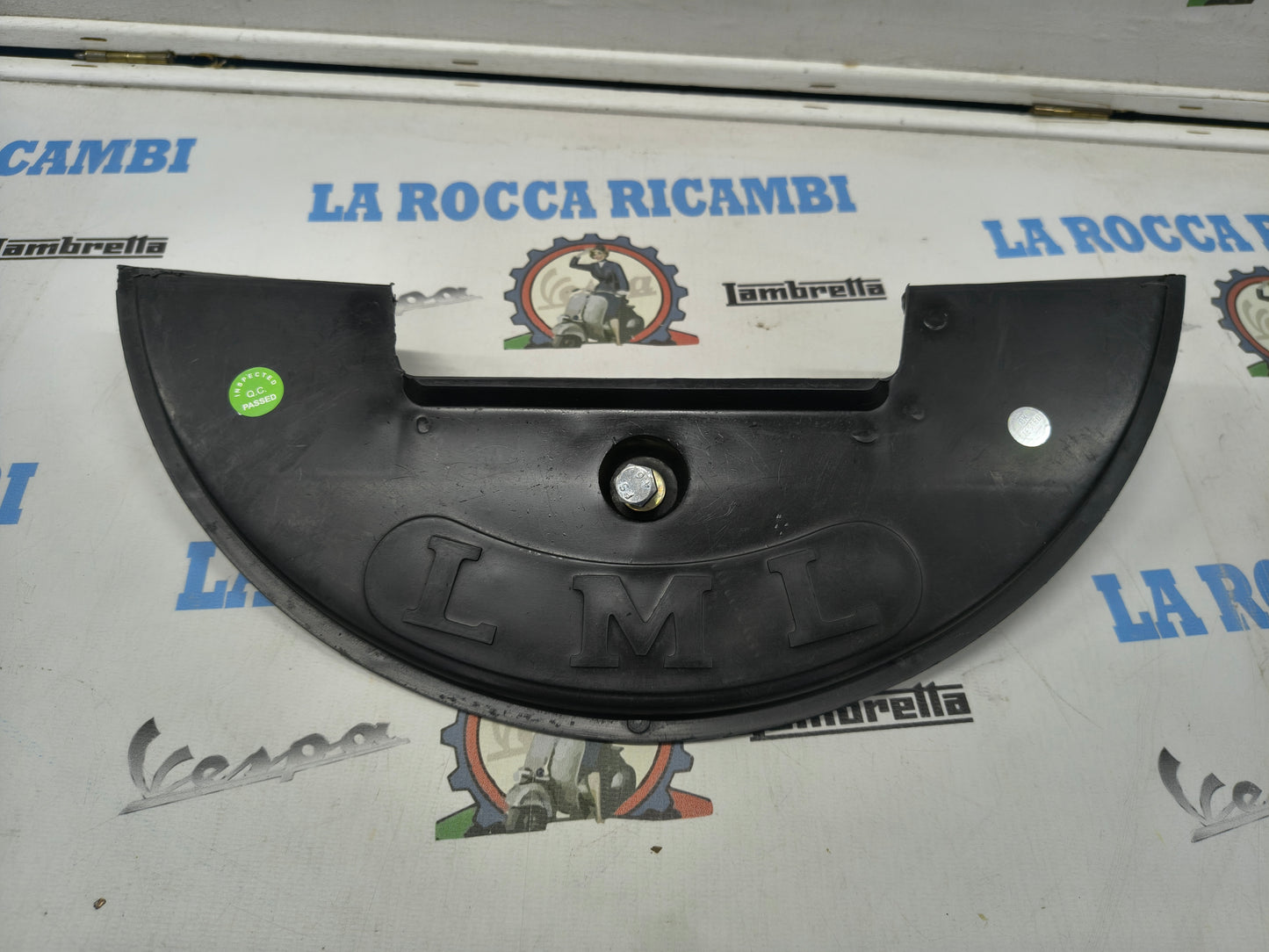 Copriruota di scorta mezzaluna LML - Adattabile a Vespa PX 125 / 150 / 200