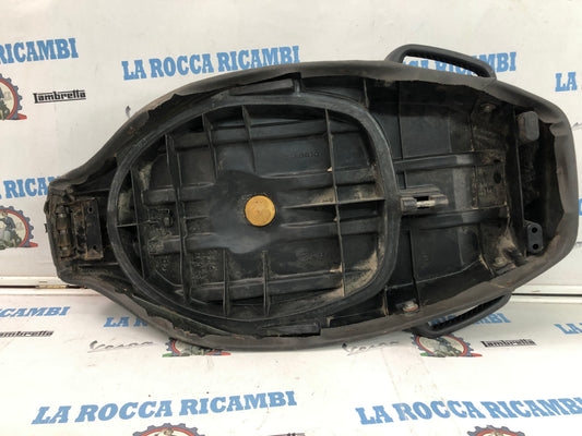Sella con maniglie PIAGGIO SFERA / QUARTZ