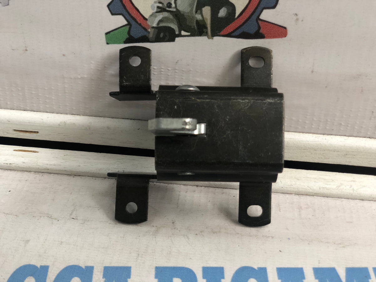 Gancio Serratura Sella Piaggio Vespa PK - R.O 227129