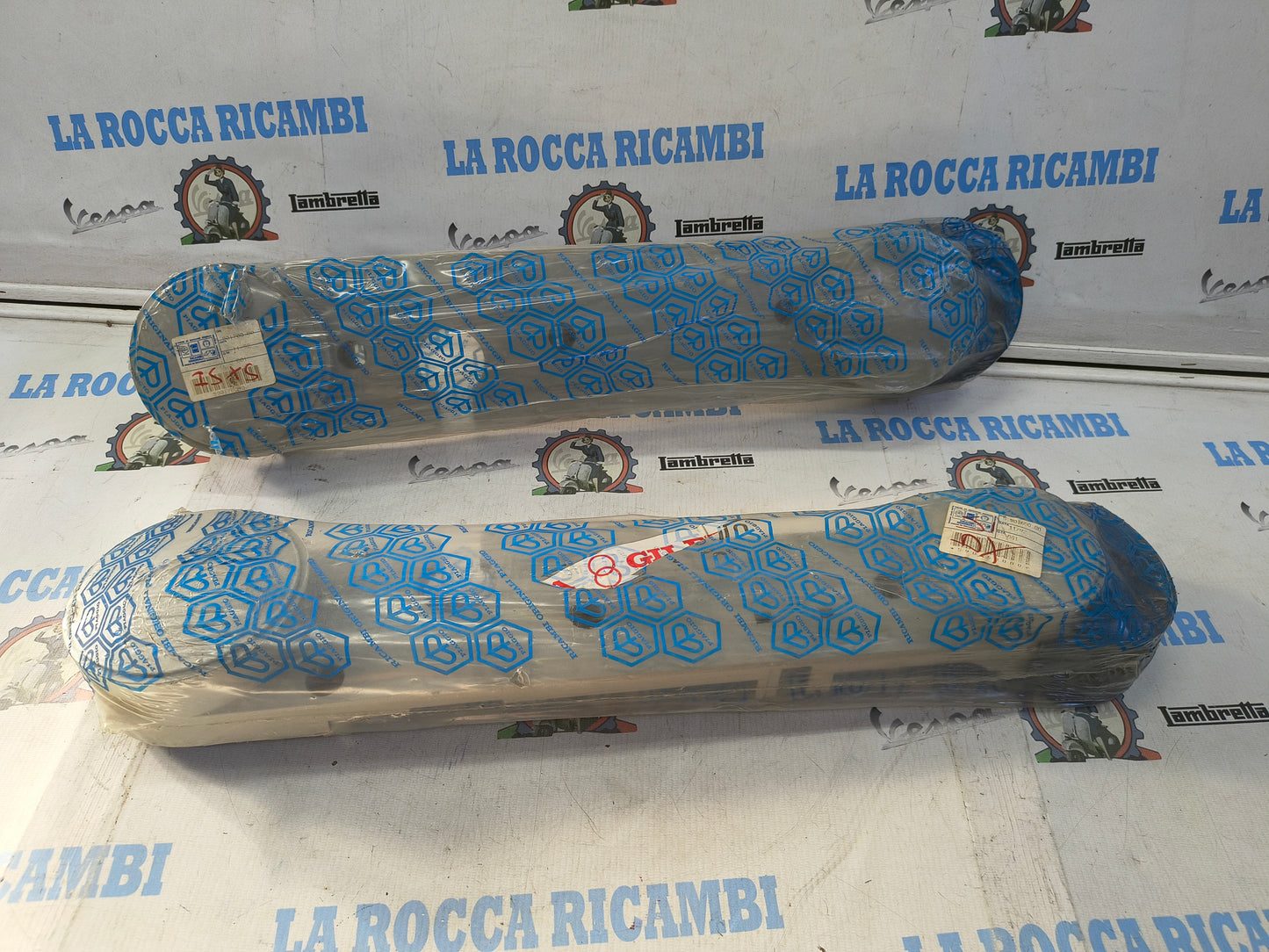Fiancatine Laterali PIAGGIO SI 901600 / 901700 (GRIGI)