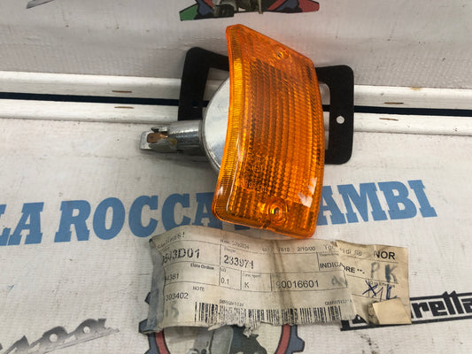 Freccia destra DX Vespa PK XL / RUSH / N / HP / V Originale TRIOM 233971
