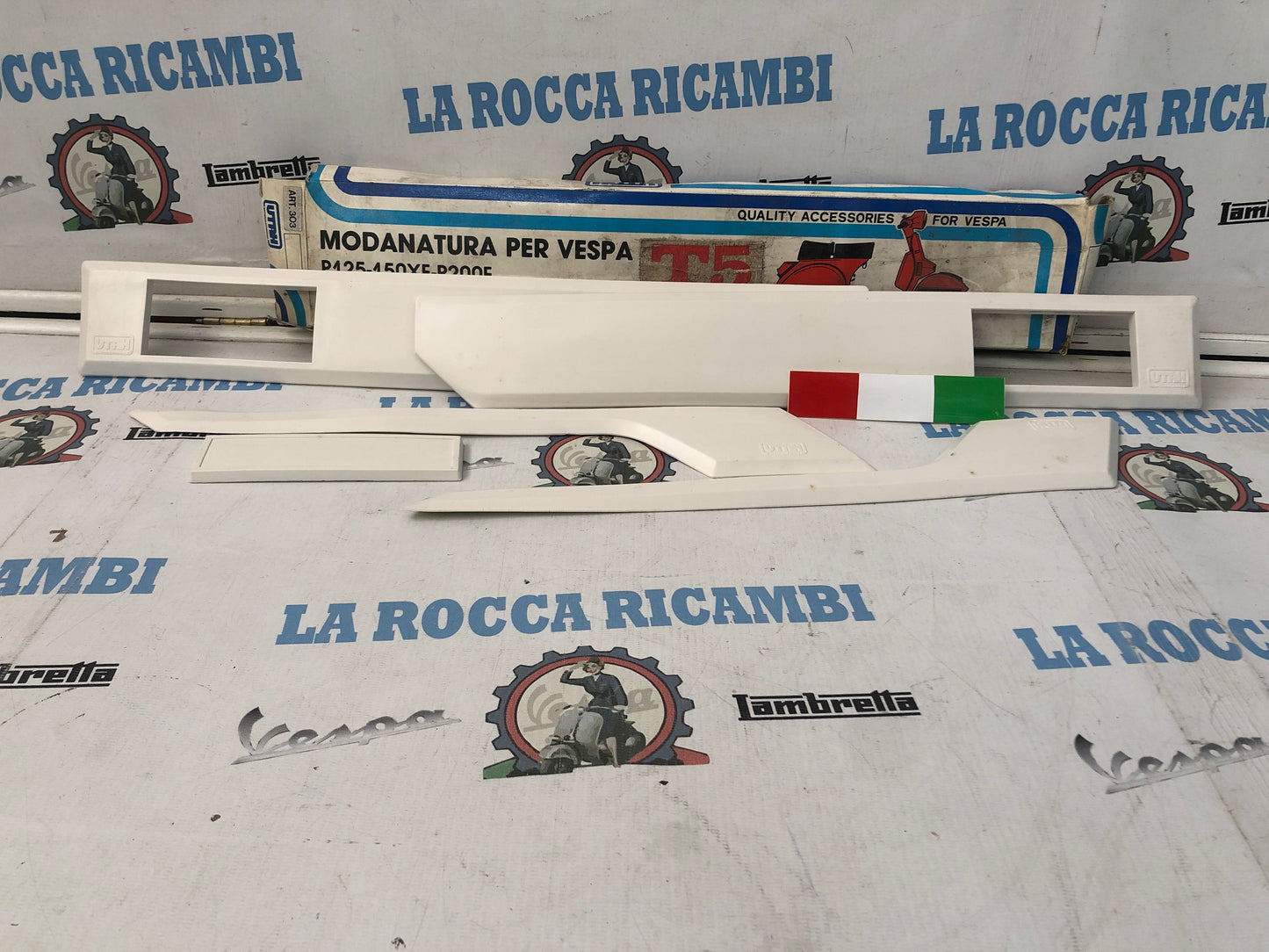 FOX Paracolpi Modanatura UTAH Vespa T5 (BIANCHE)