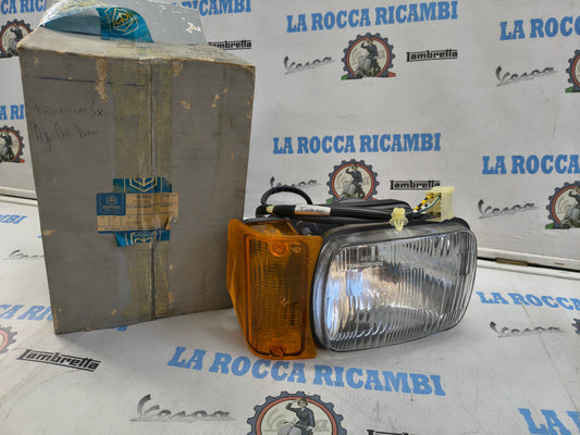 FANALE ANTERIORE SINISTRO PIAGGIO APE CAR MAX DIESEL 250484 (plastica freccia rotta)